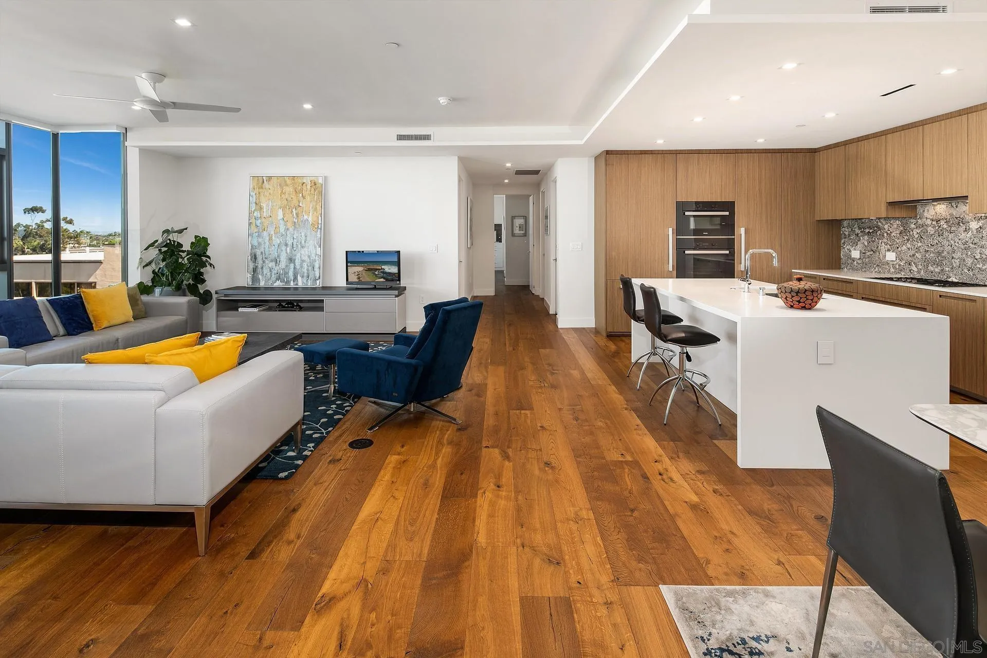 https://cdn.realtyfeed.com/cdn/127/220024978/d7f8cb30fddb1e1151400c35f324805f.webp