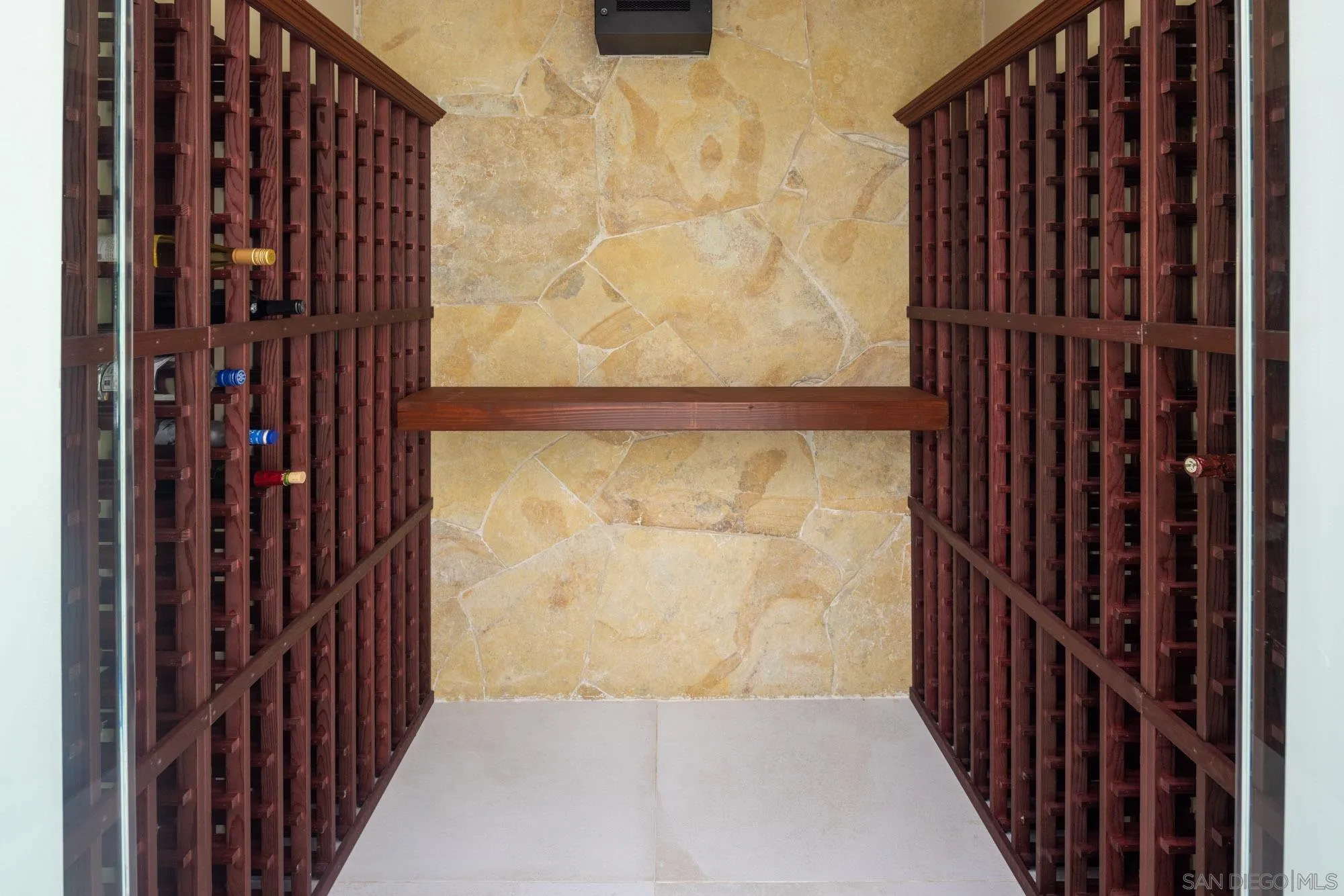 https://cdn.realtyfeed.com/cdn/127/220025153/3a699957ec94e561e76c78c75434721e.webp