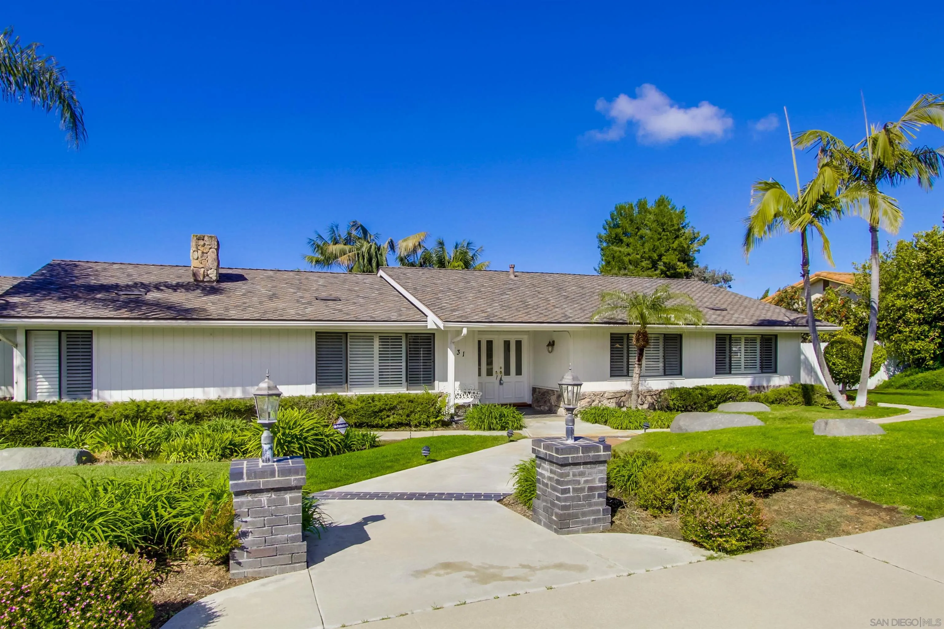 https://cdn.realtyfeed.com/cdn/127/220025209/14ffb1114962b479f08843a5cd046d80.webp
