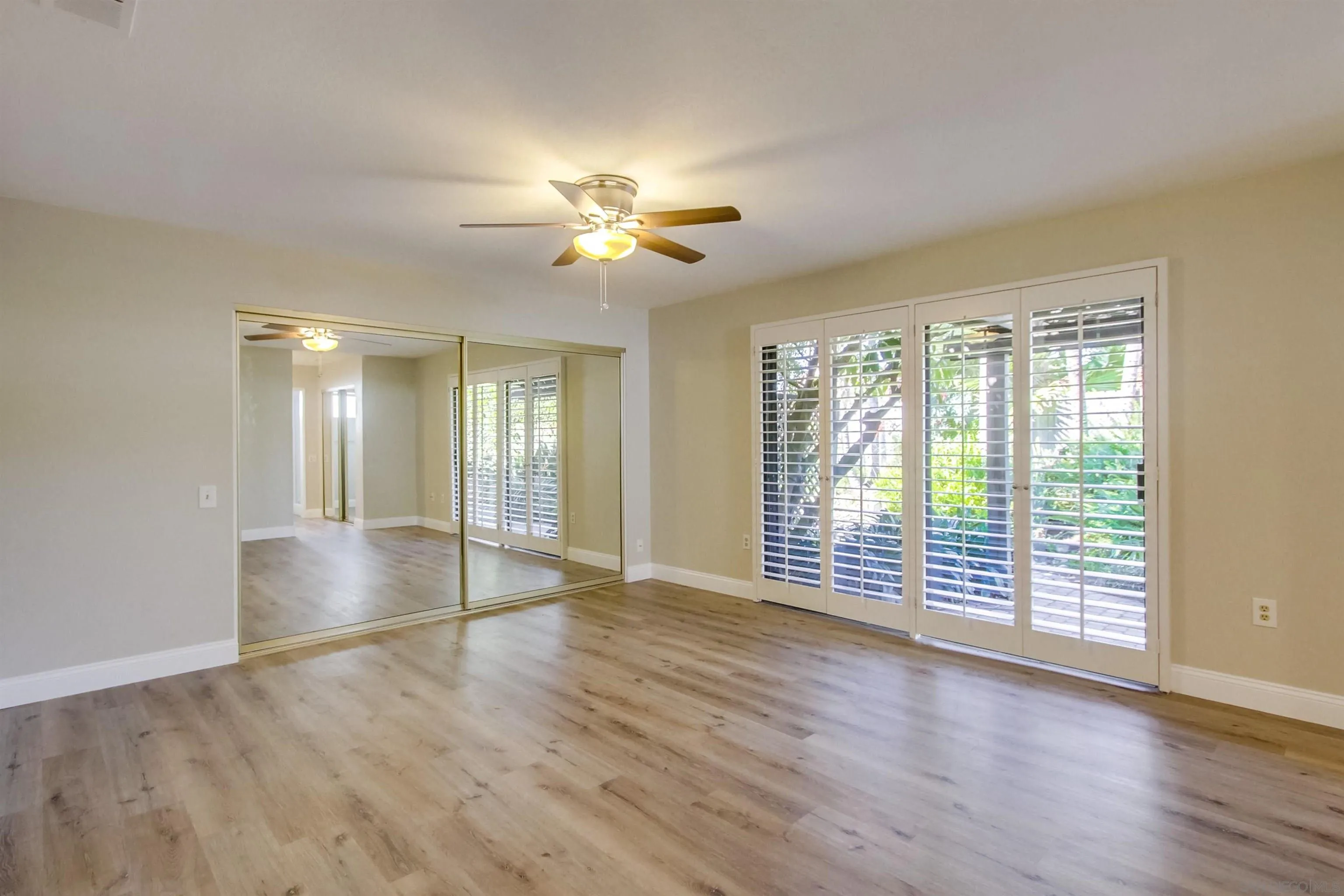 https://cdn.realtyfeed.com/cdn/127/220025209/28ead897adaefa11831f2adc50beafba.webp