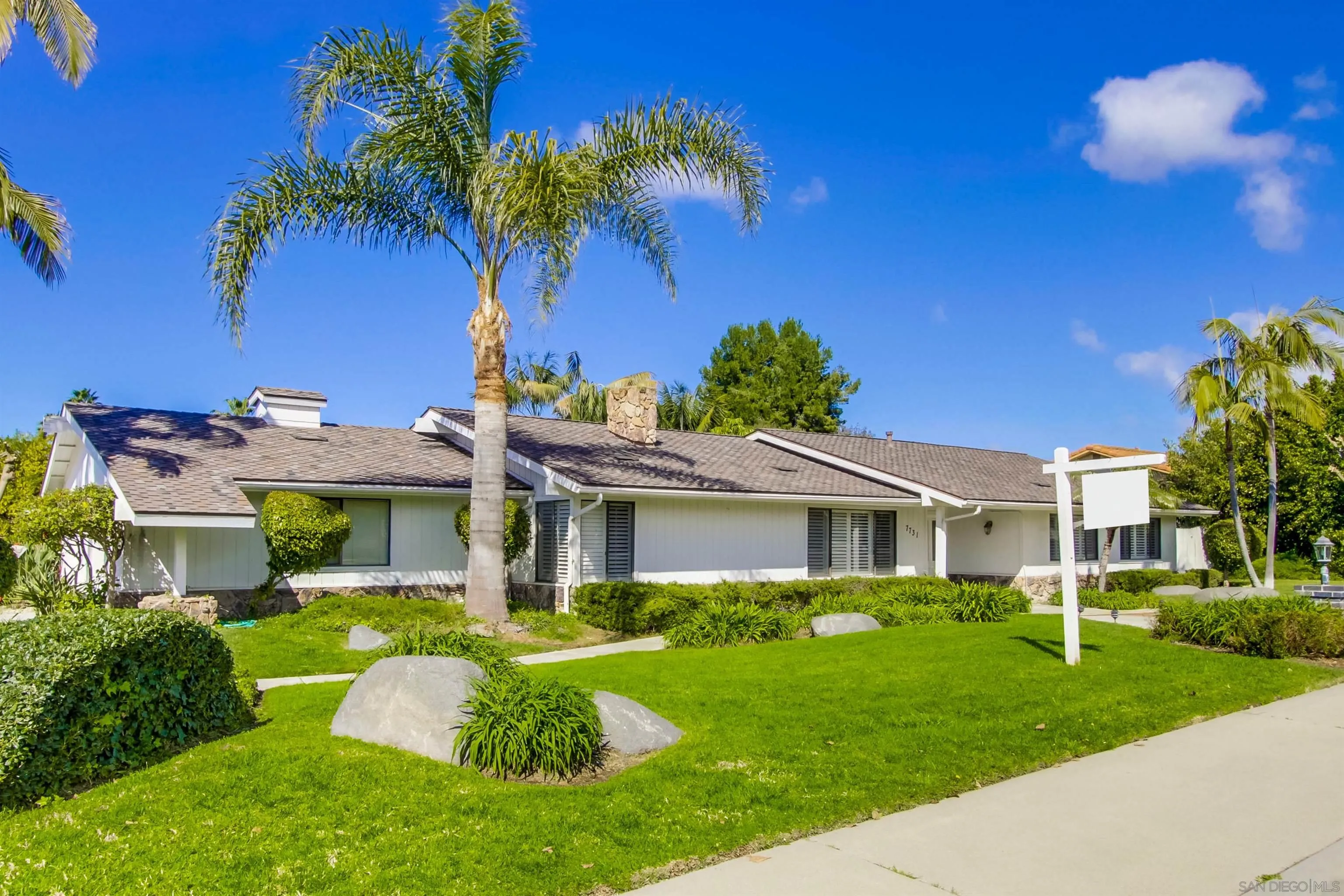 https://cdn.realtyfeed.com/cdn/127/220025209/364f948c8bc85eb89acbf7928ad8c992.webp