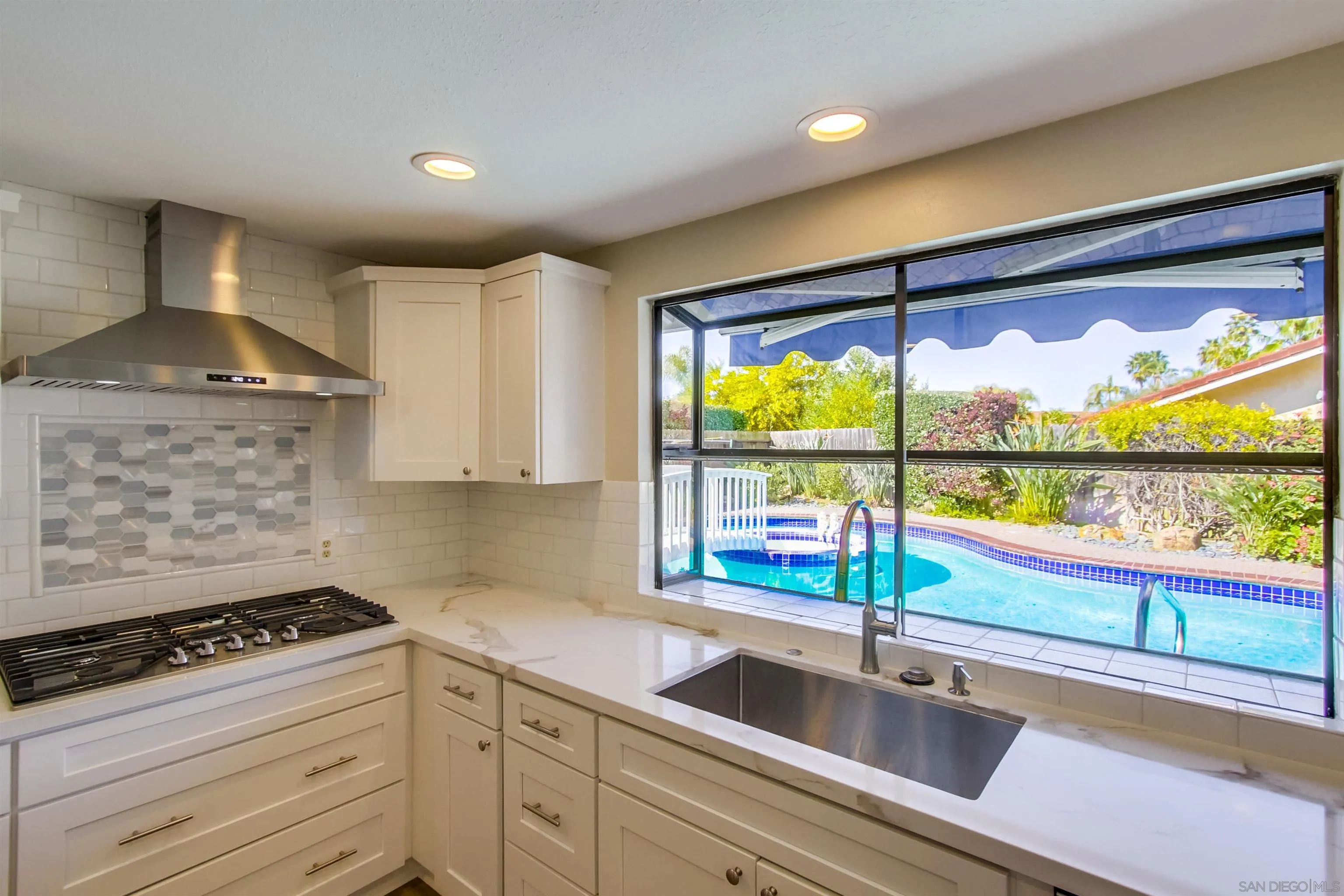 https://cdn.realtyfeed.com/cdn/127/220025209/f1057670b44b5660852de7dff828253c.webp
