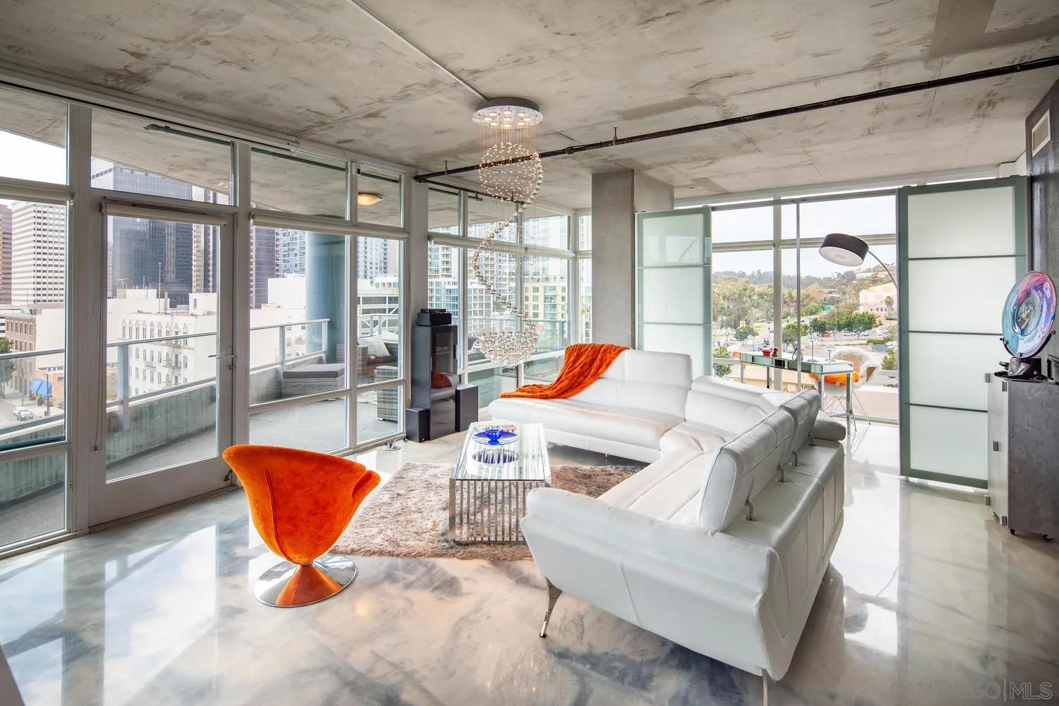 https://cdn.realtyfeed.com/cdn/127/220025469/75b63e2d0fa63c0270b740be328c6662.webp