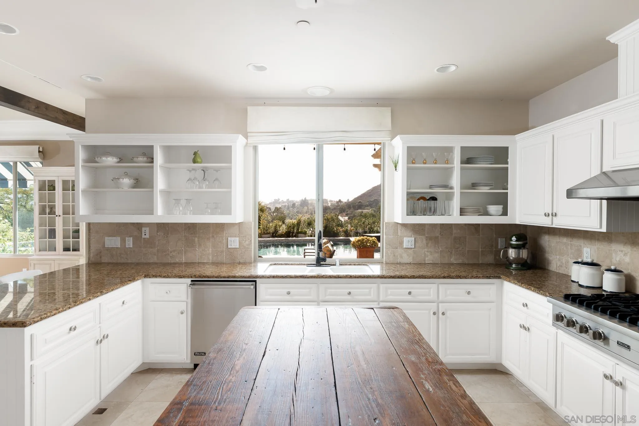 https://cdn.realtyfeed.com/cdn/127/220025507/1183a277a0cc7956f82b39cf51e195e1.webp