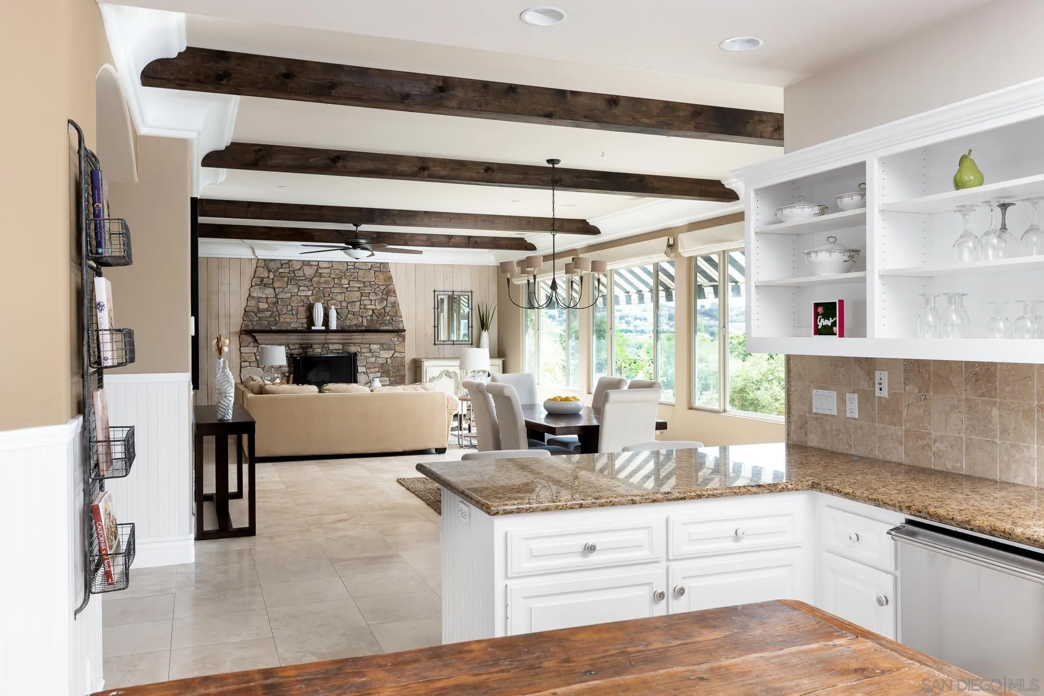 https://cdn.realtyfeed.com/cdn/127/220025507/1f43876d3aa8703355de86692c23bd5e.webp