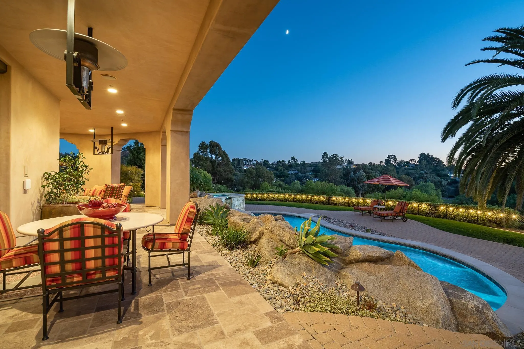 https://cdn.realtyfeed.com/cdn/127/220025809/4b4d2848439c57ef050b0c57d363c058.webp