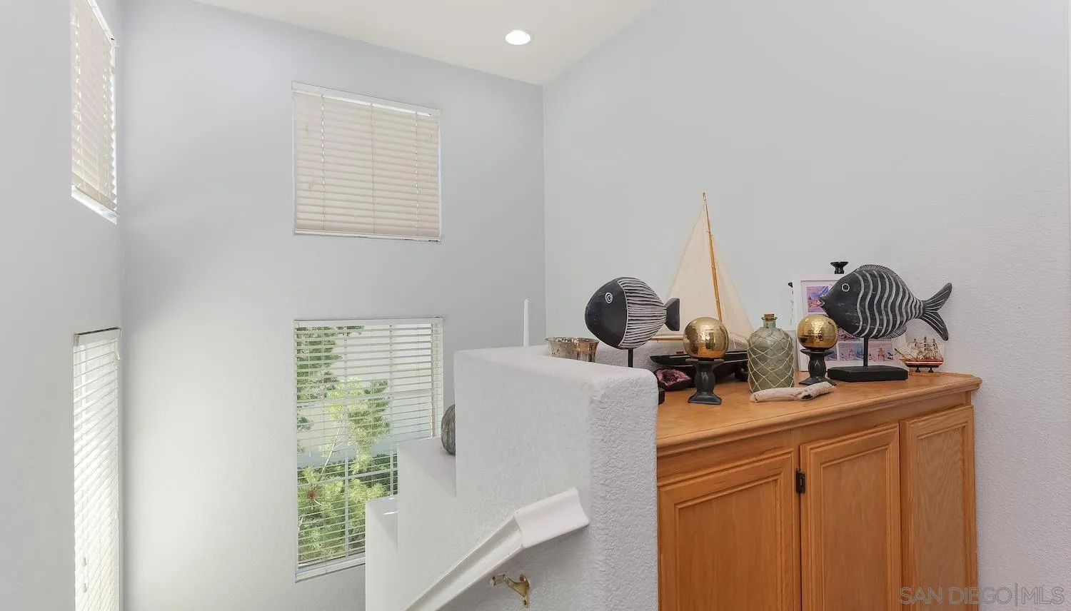 https://cdn.realtyfeed.com/cdn/127/220025847/27c92f1315da4efba408082087e695ab.webp