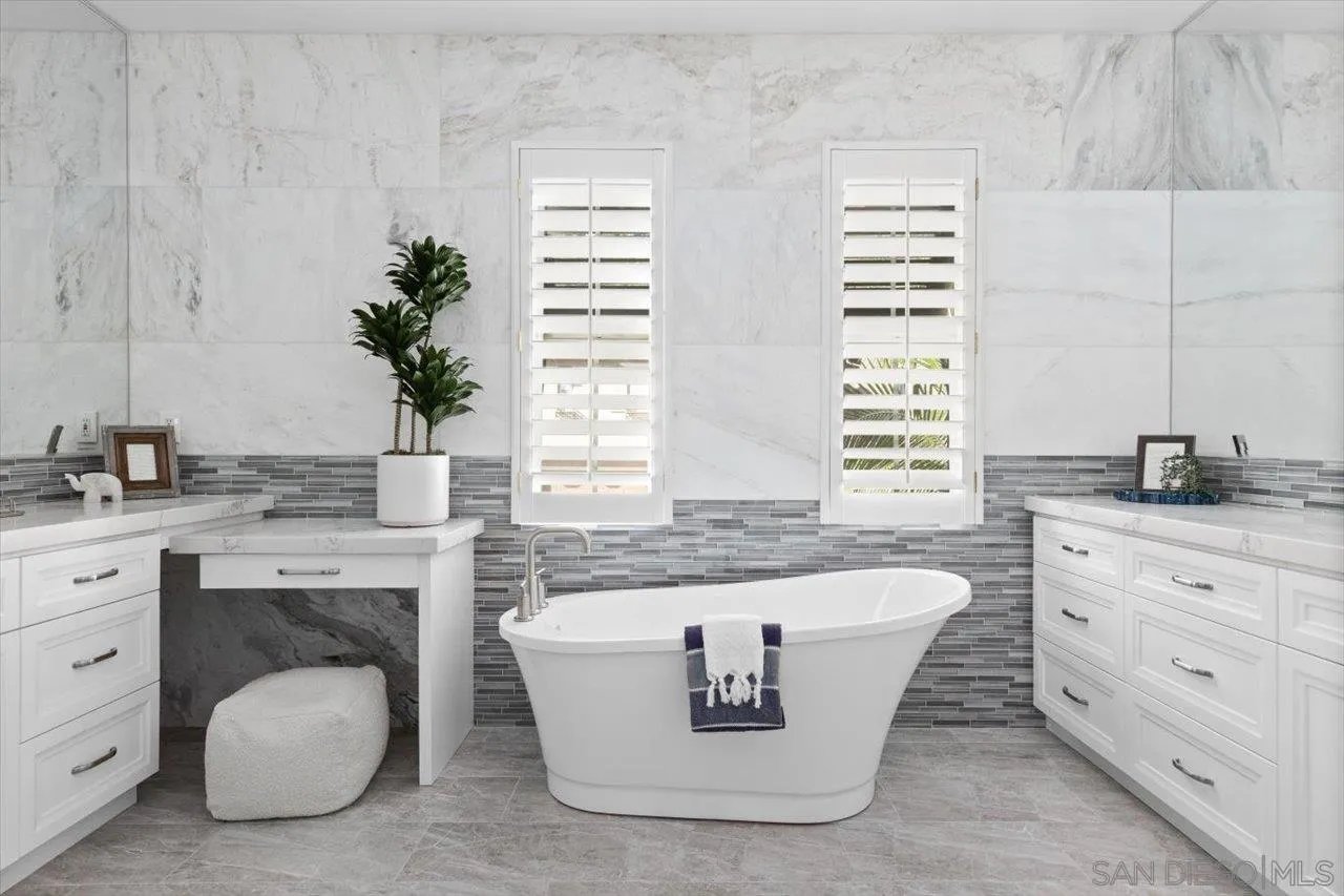 https://cdn.realtyfeed.com/cdn/127/220025882/0ad72c3c1986bd5d6021914153b015f2.webp