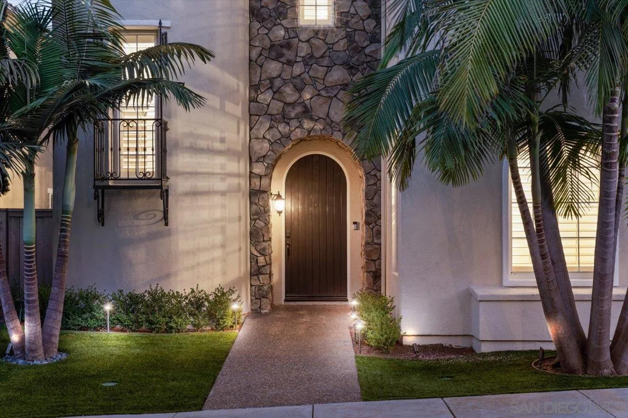 https://cdn.realtyfeed.com/cdn/127/220025882/5963d5075d9b9ef2072110b2c7c81115.webp