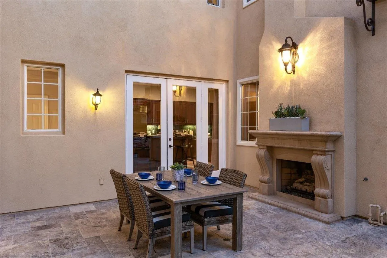 https://cdn.realtyfeed.com/cdn/127/220025882/6cf9c4705b6b50b300043e1e20697e8c.webp