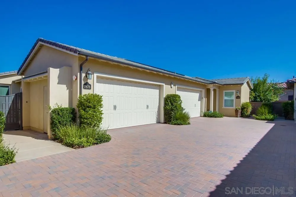 https://cdn.realtyfeed.com/cdn/127/220025942/0119f9d7c72ca7a2289800965cc069bd.webp