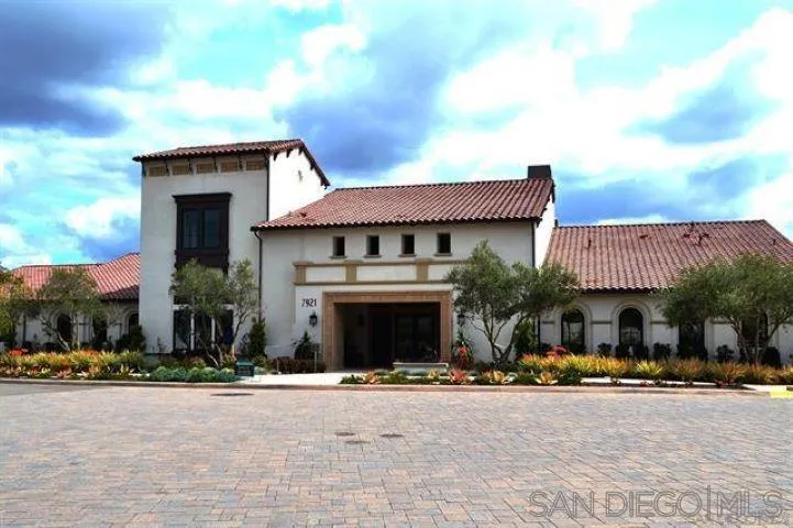 https://cdn.realtyfeed.com/cdn/127/220025942/01a3f31aee02eb04c71ddccb7fc9b5cf.webp