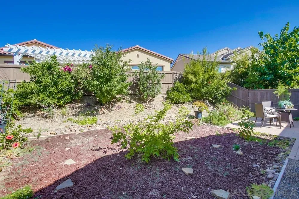 https://cdn.realtyfeed.com/cdn/127/220025942/bcf96ef66e13ee856be570b28201e040.webp