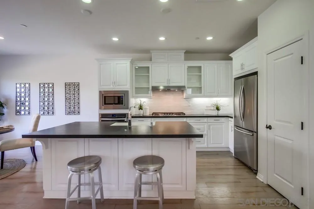 https://cdn.realtyfeed.com/cdn/127/220025942/c80672b6748ab815d129c22e5447049e.webp