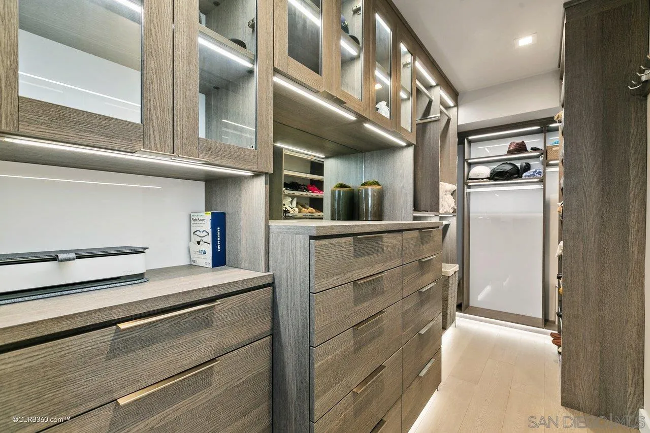 https://cdn.realtyfeed.com/cdn/127/220026117/980e1f95082d98c980004f59c09c660a.webp