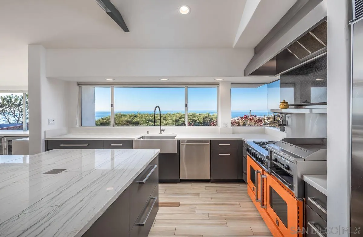 https://cdn.realtyfeed.com/cdn/127/220026232/4fb7089c01cf855318029671ecf35094.webp