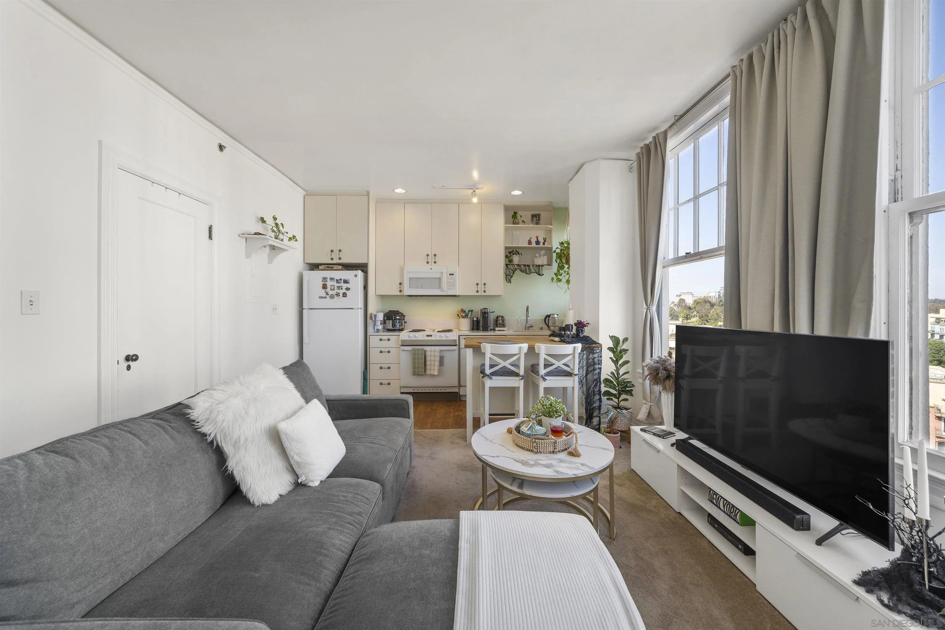 https://cdn.realtyfeed.com/cdn/127/220026371/46eac29f6d1321e282a597d53293d19d.webp