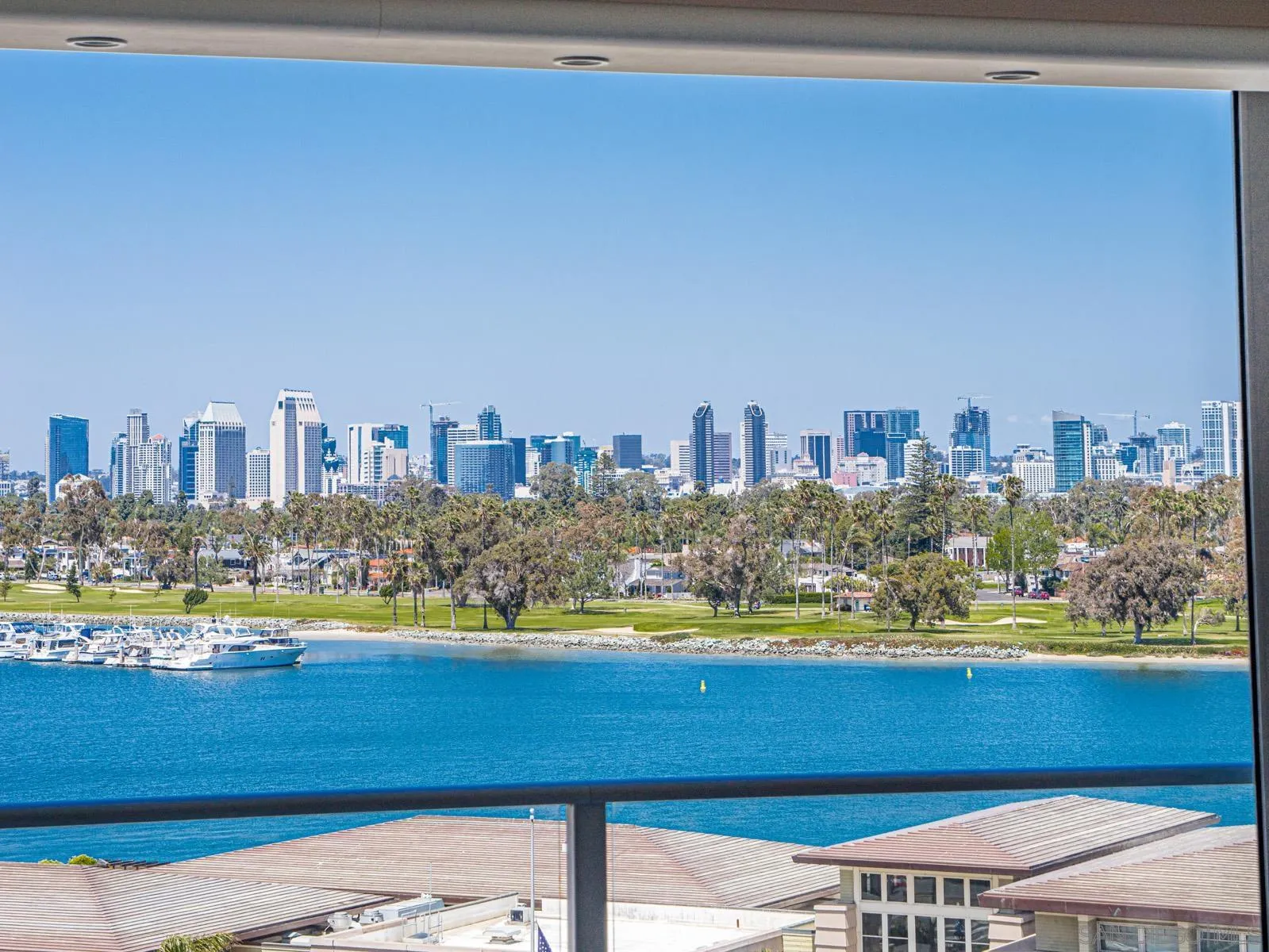 https://cdn.realtyfeed.com/cdn/127/220026597/3a94bd6725c12db5a1670b65b1bc884a.webp