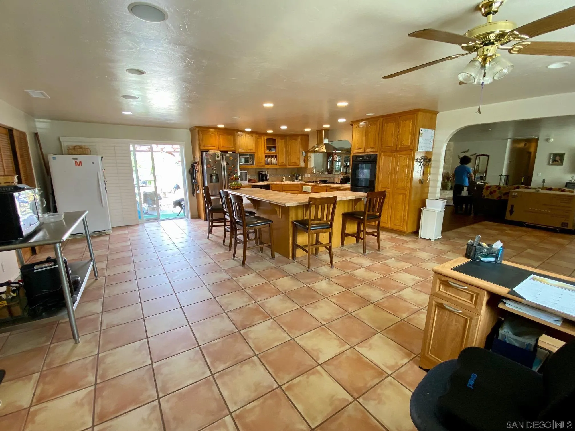 https://cdn.realtyfeed.com/cdn/127/220026607/b798c229097ea5131f642d1e75b4d04b.webp