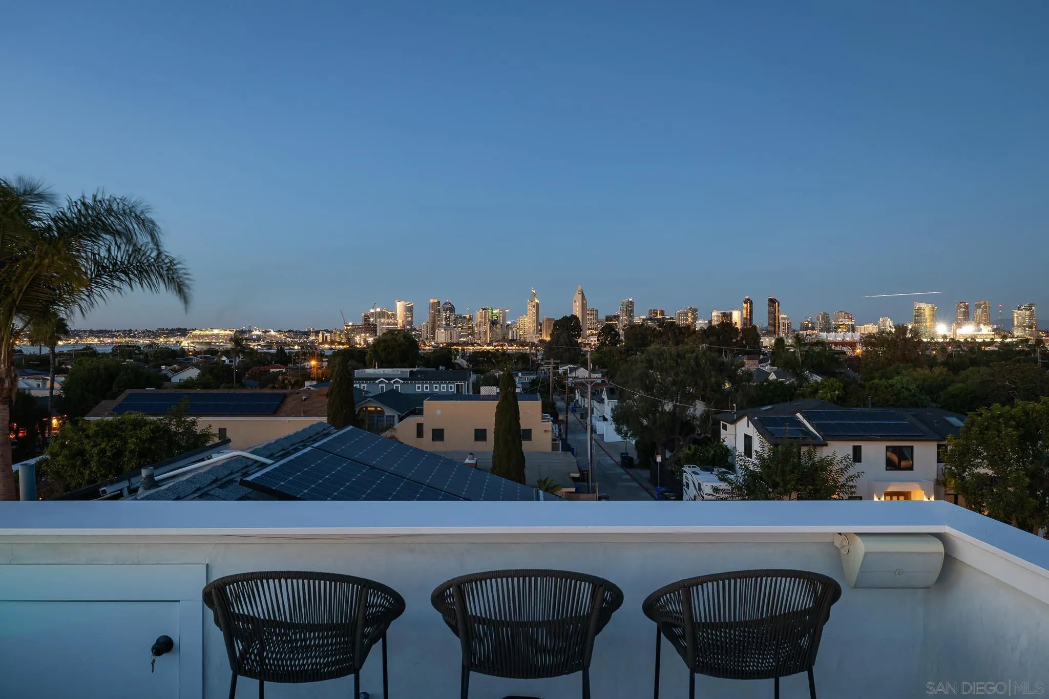 https://cdn.realtyfeed.com/cdn/127/220026650/a9326186062f202efaf4977f82101139.webp
