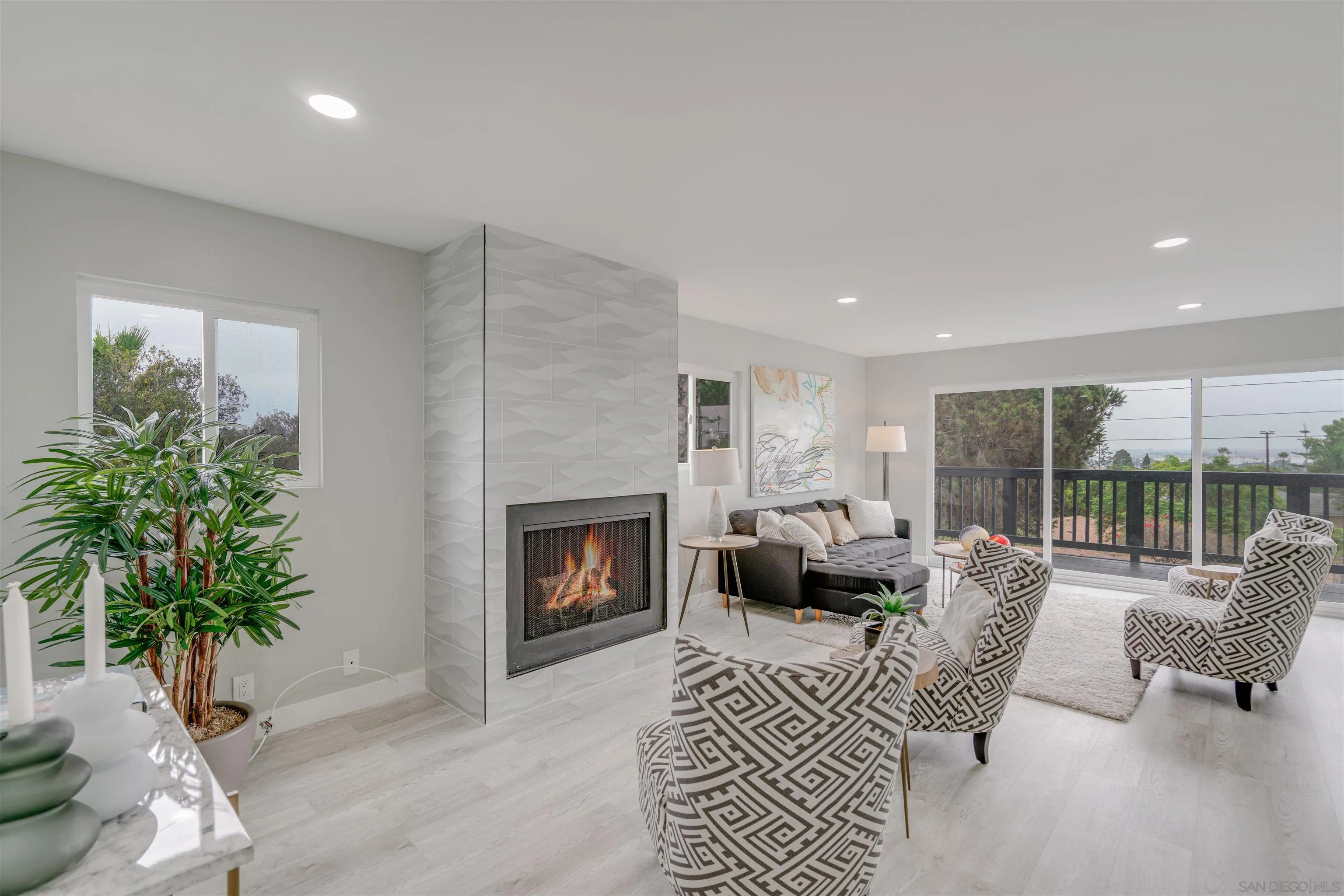 https://cdn.realtyfeed.com/cdn/127/220026809/161e385f51d92d5c4f1a974b21d6b942.webp