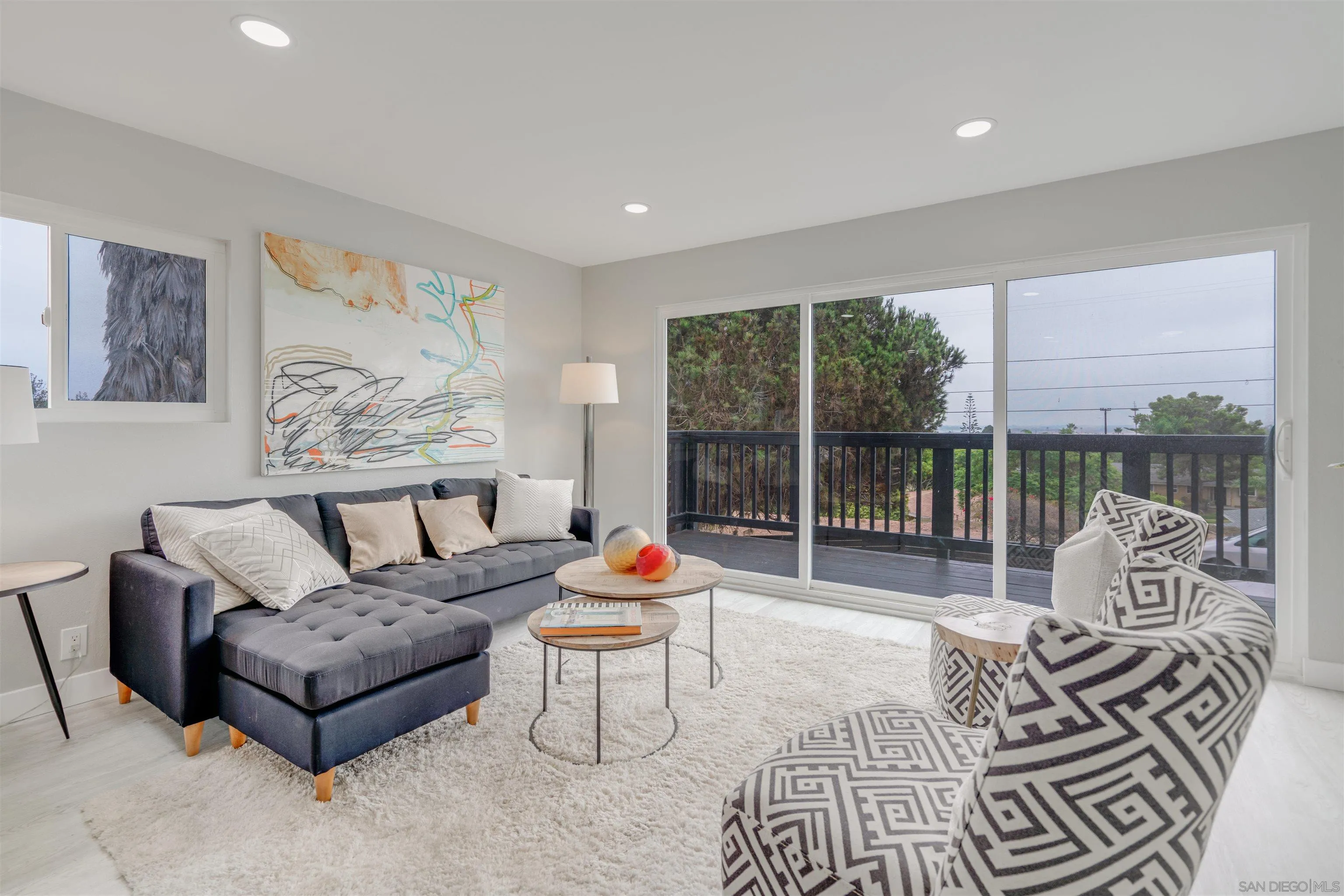 https://cdn.realtyfeed.com/cdn/127/220026809/80ef100b25533dcea6568dd1be6ec6b6.webp