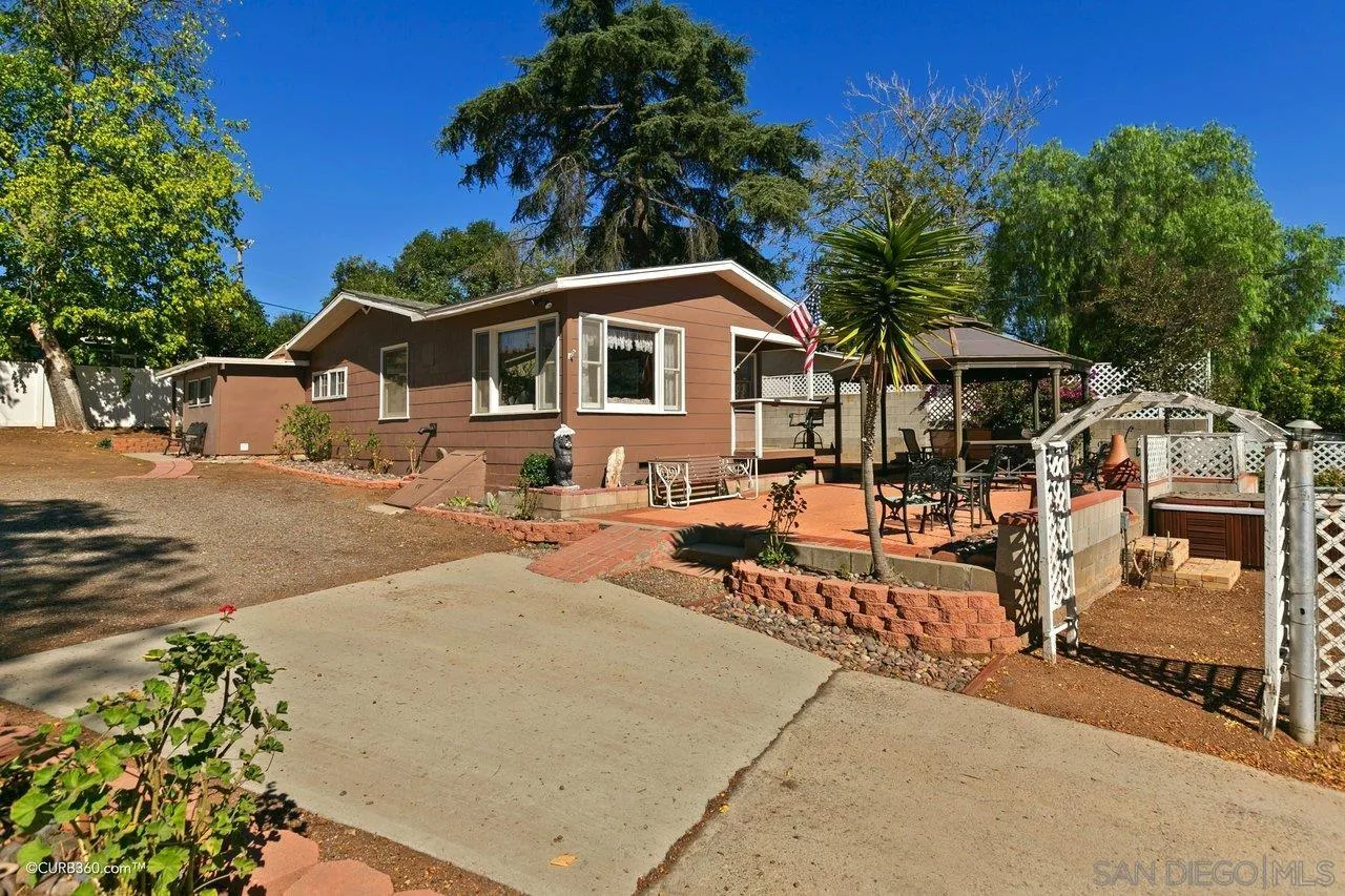 https://cdn.realtyfeed.com/cdn/127/220026902/0ad364d7873e6e6d2422cb62ddc48095.webp