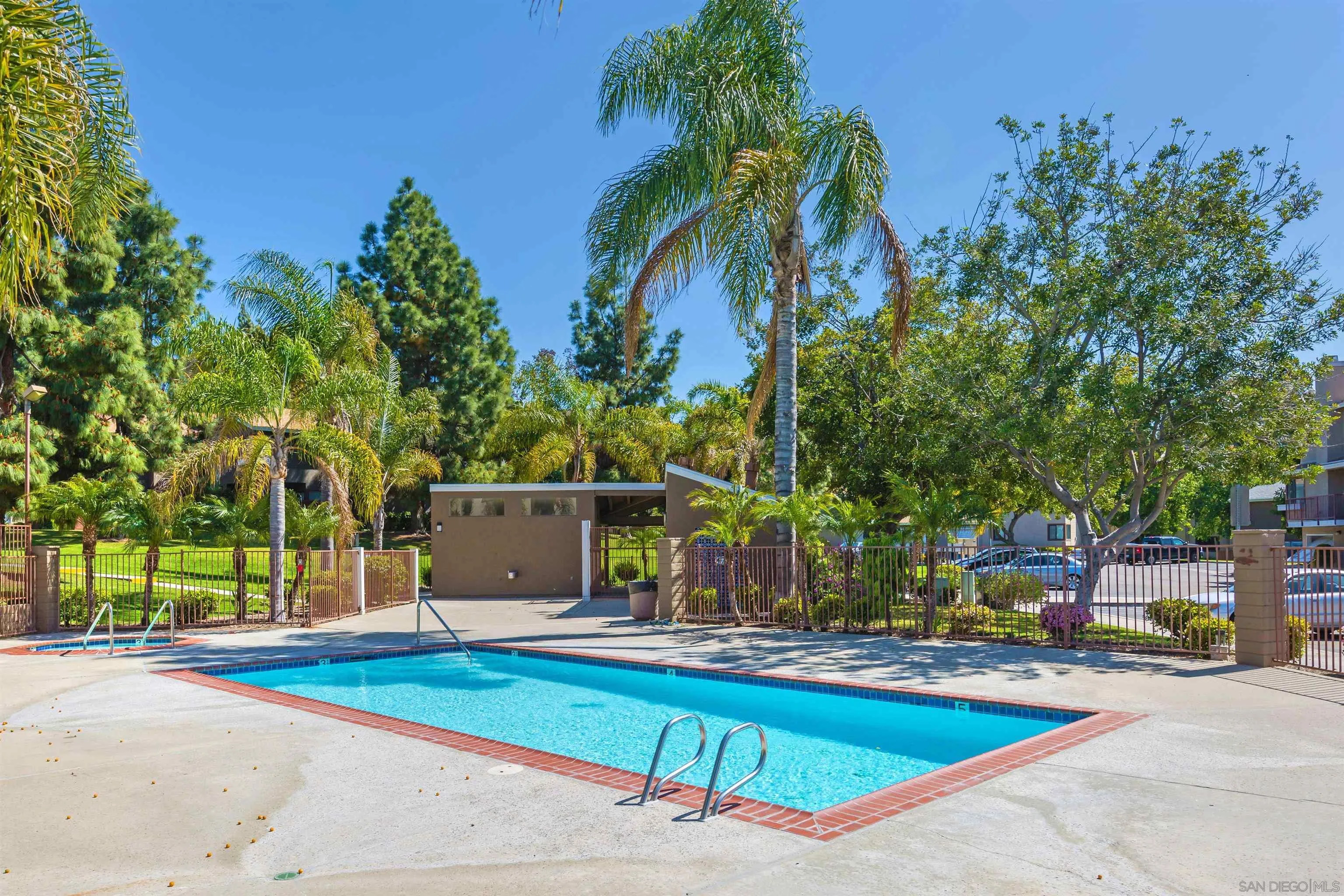 https://cdn.realtyfeed.com/cdn/127/220026935/6b55279b1c0d1ca71577dd0668cb22e0.webp