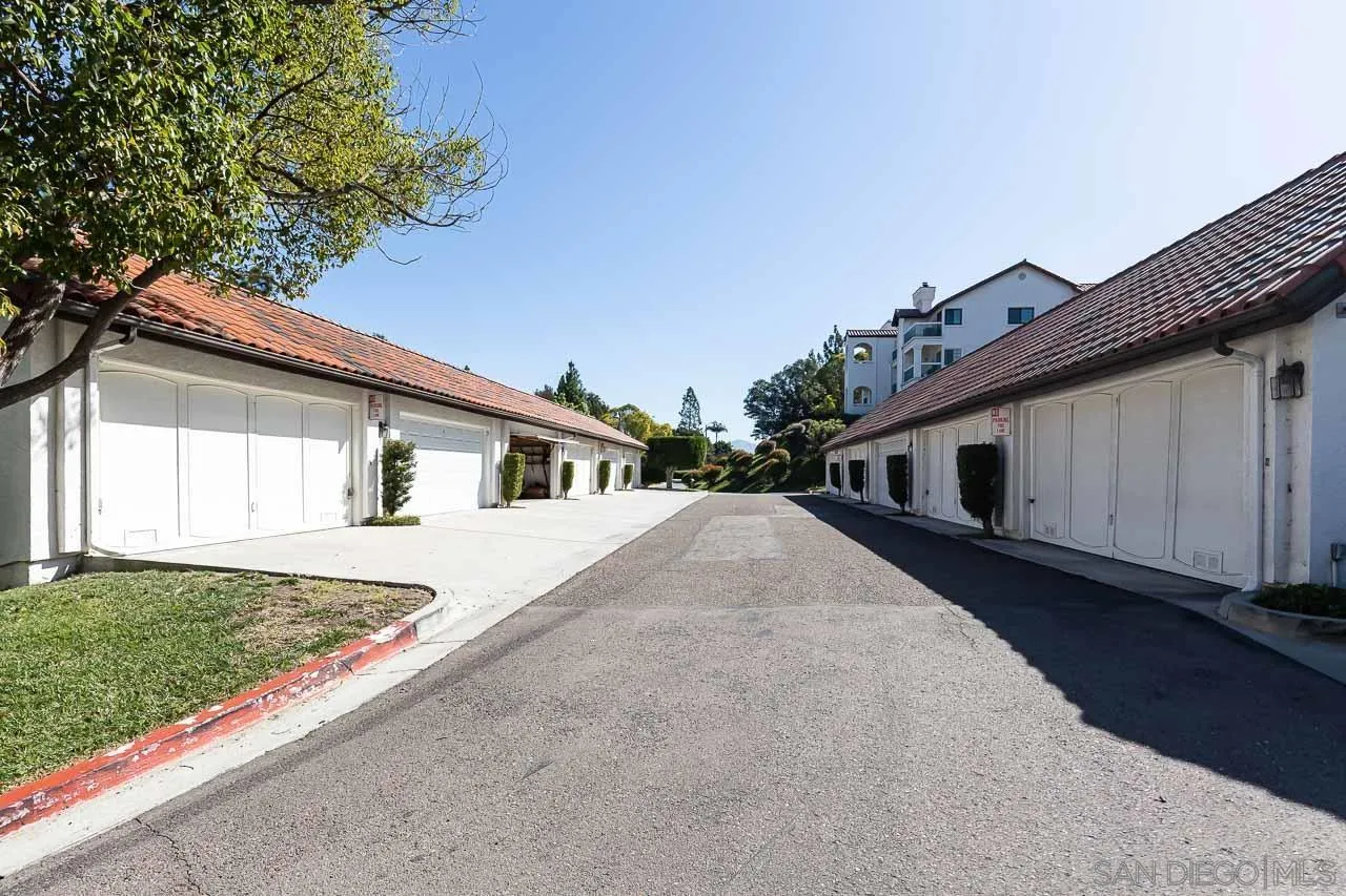 Photo #5: 220027054 Listing 