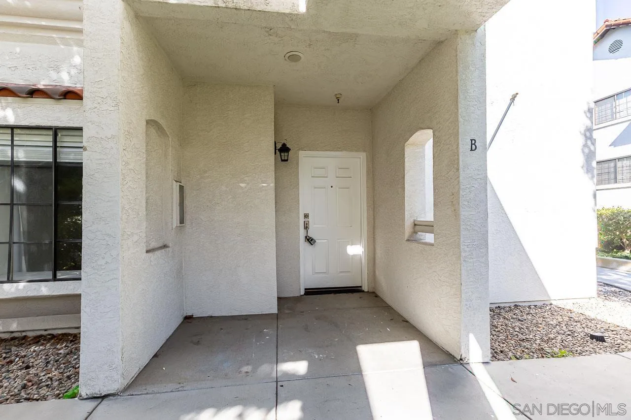 Photo #2: 220027054 Listing 