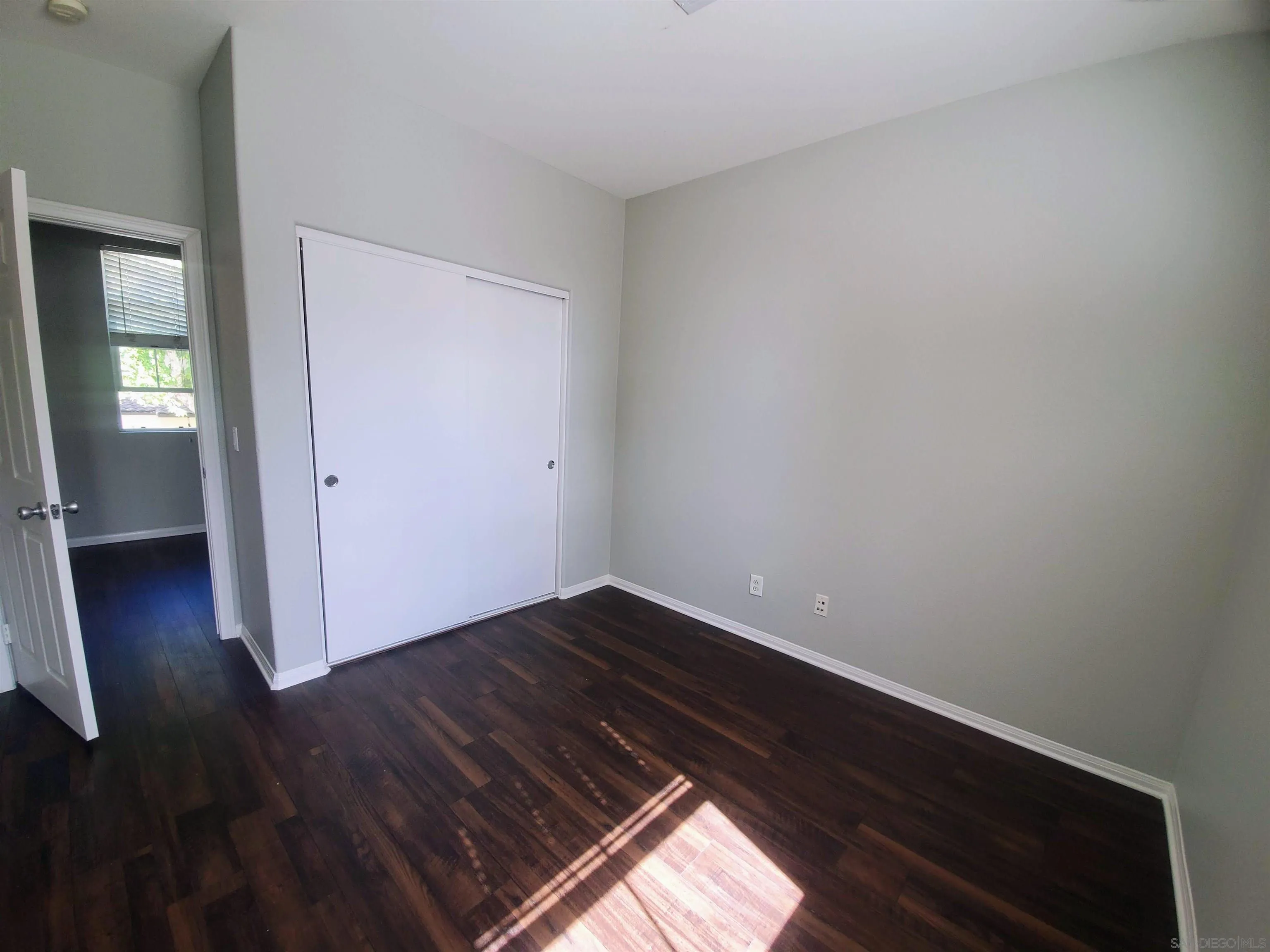 https://cdn.realtyfeed.com/cdn/127/220027151/c10b39ca76704e594200dc3ddcb9ec76.webp