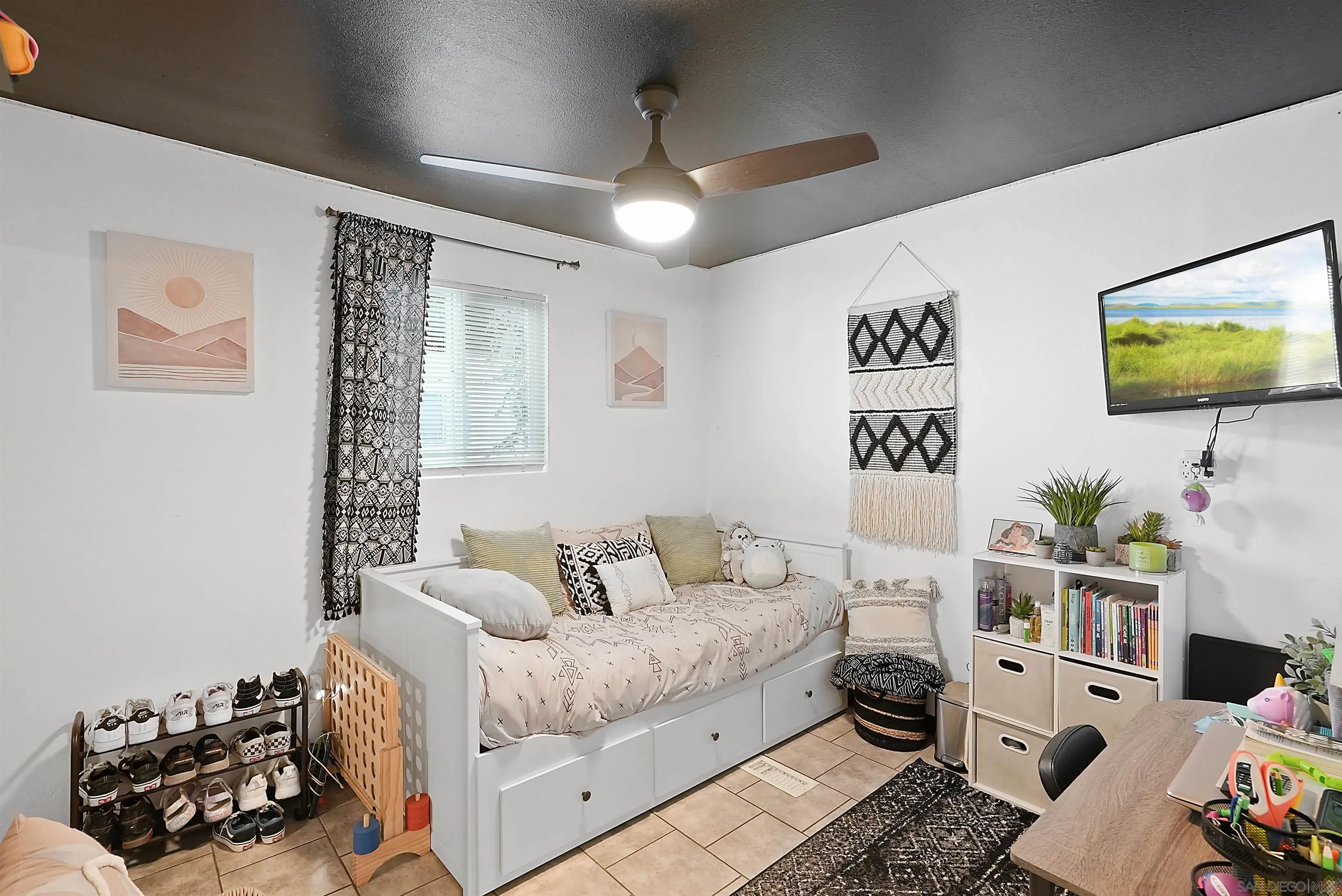 https://cdn.realtyfeed.com/cdn/127/220027215/70d4fe13e354157f174a66907f74a1a3.webp