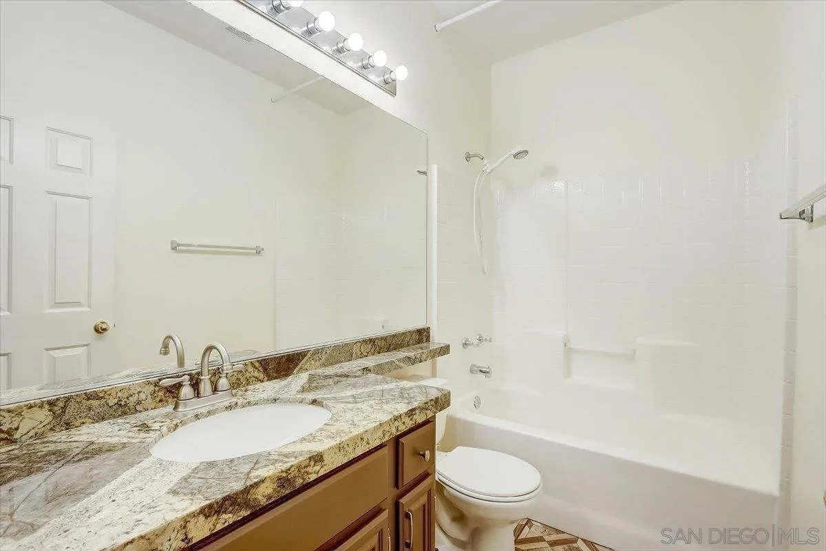 https://cdn.realtyfeed.com/cdn/127/220027245/0320b2db53f83654cf6dff35824611e8.webp