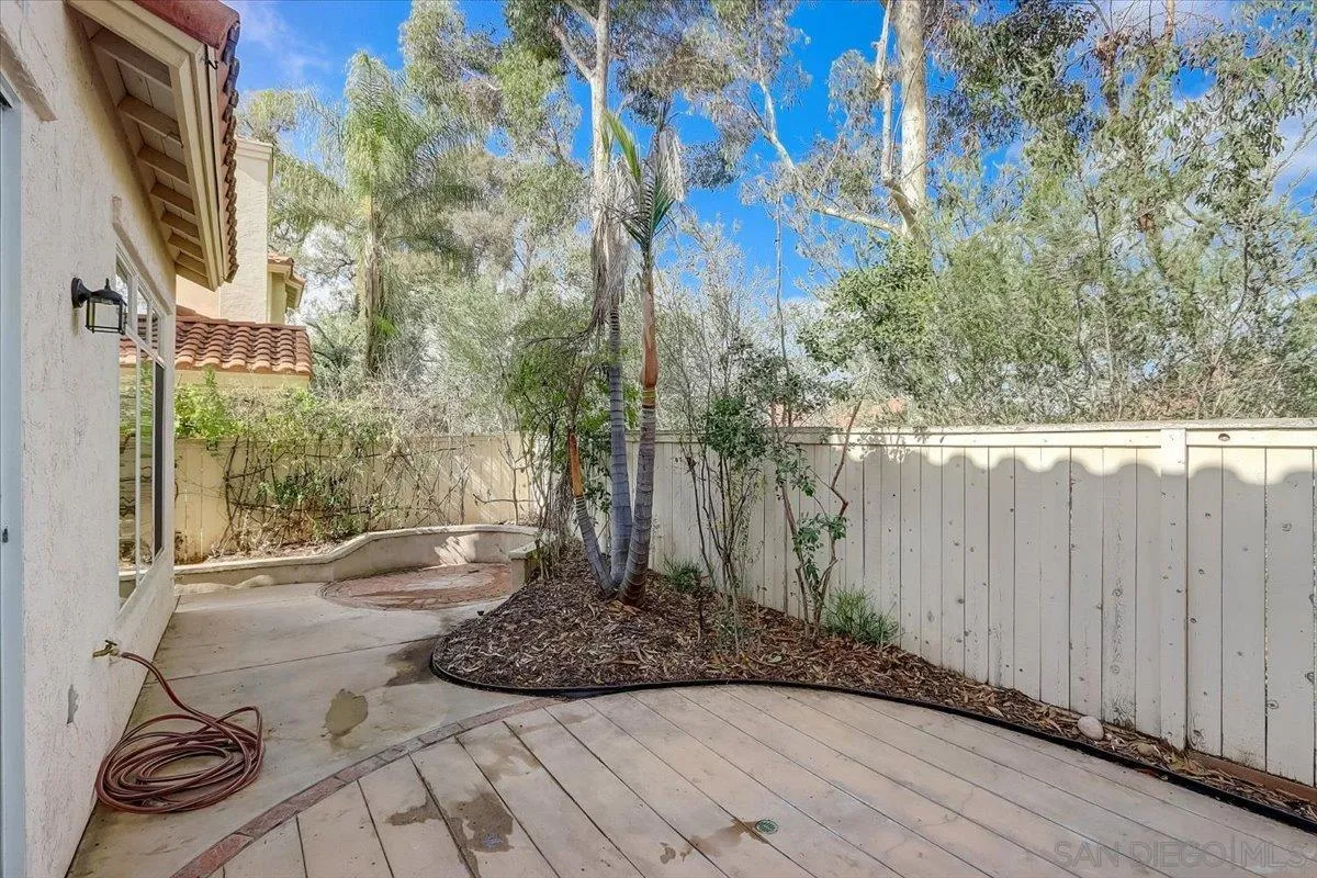 https://cdn.realtyfeed.com/cdn/127/220027245/fb8b696c52ccbe8b280945c4927523c7.webp