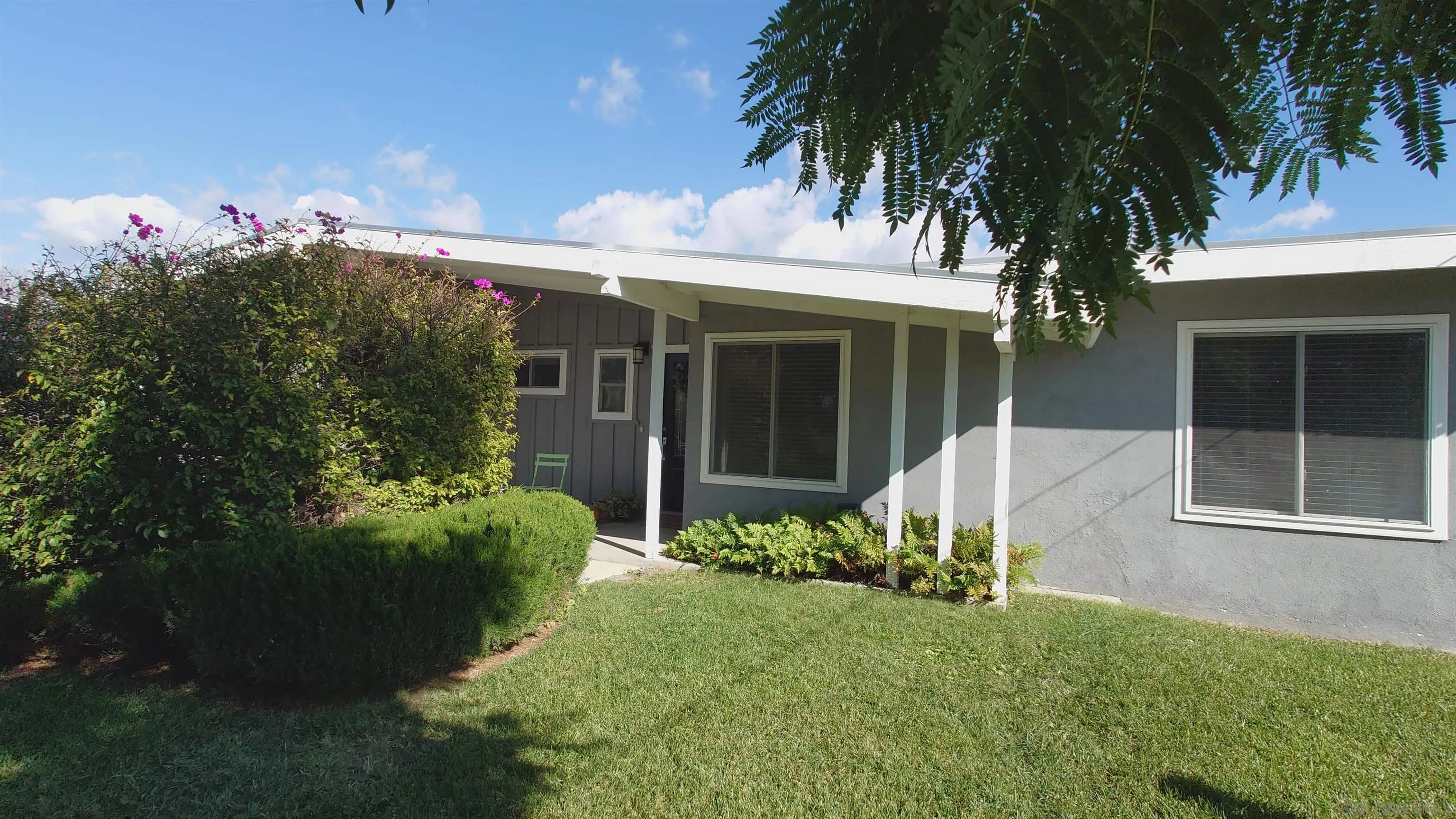 https://cdn.realtyfeed.com/cdn/127/220027295/cc0228ee53b562d3af13d0ae846f2ba6.webp