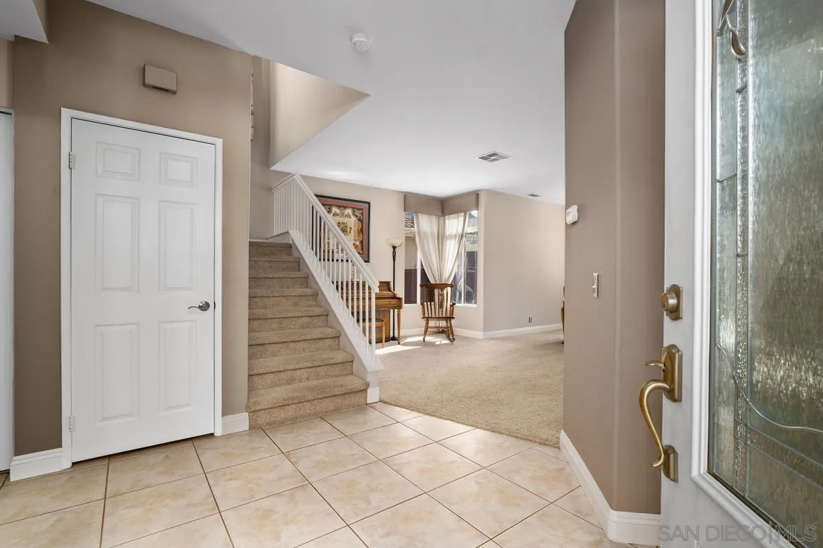 https://cdn.realtyfeed.com/cdn/127/220027377/6acaffe1285d9032cf2c936ac5742e2e.webp
