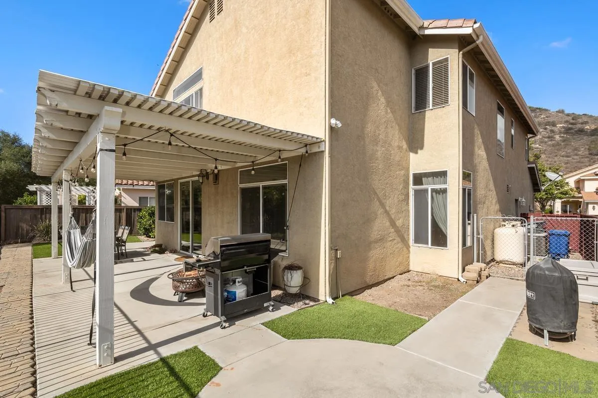 https://cdn.realtyfeed.com/cdn/127/220027377/faf474a72b4e09840472849c0b3ea427.webp