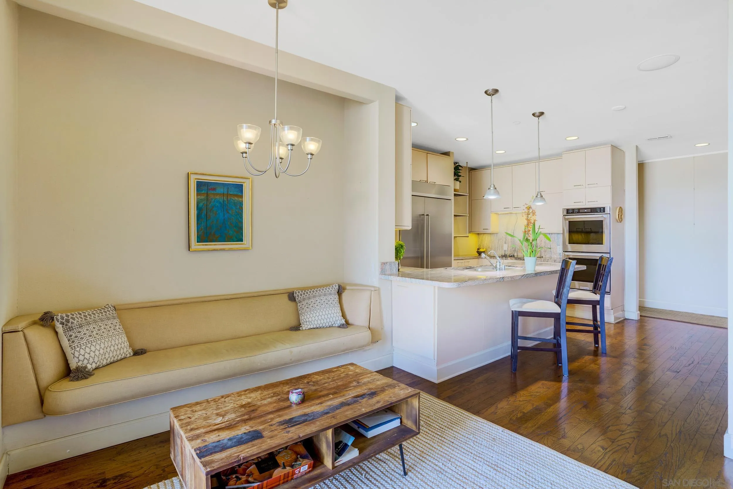 https://cdn.realtyfeed.com/cdn/127/220027444/1a957d55eb124dfa17b3af4390b70611.webp