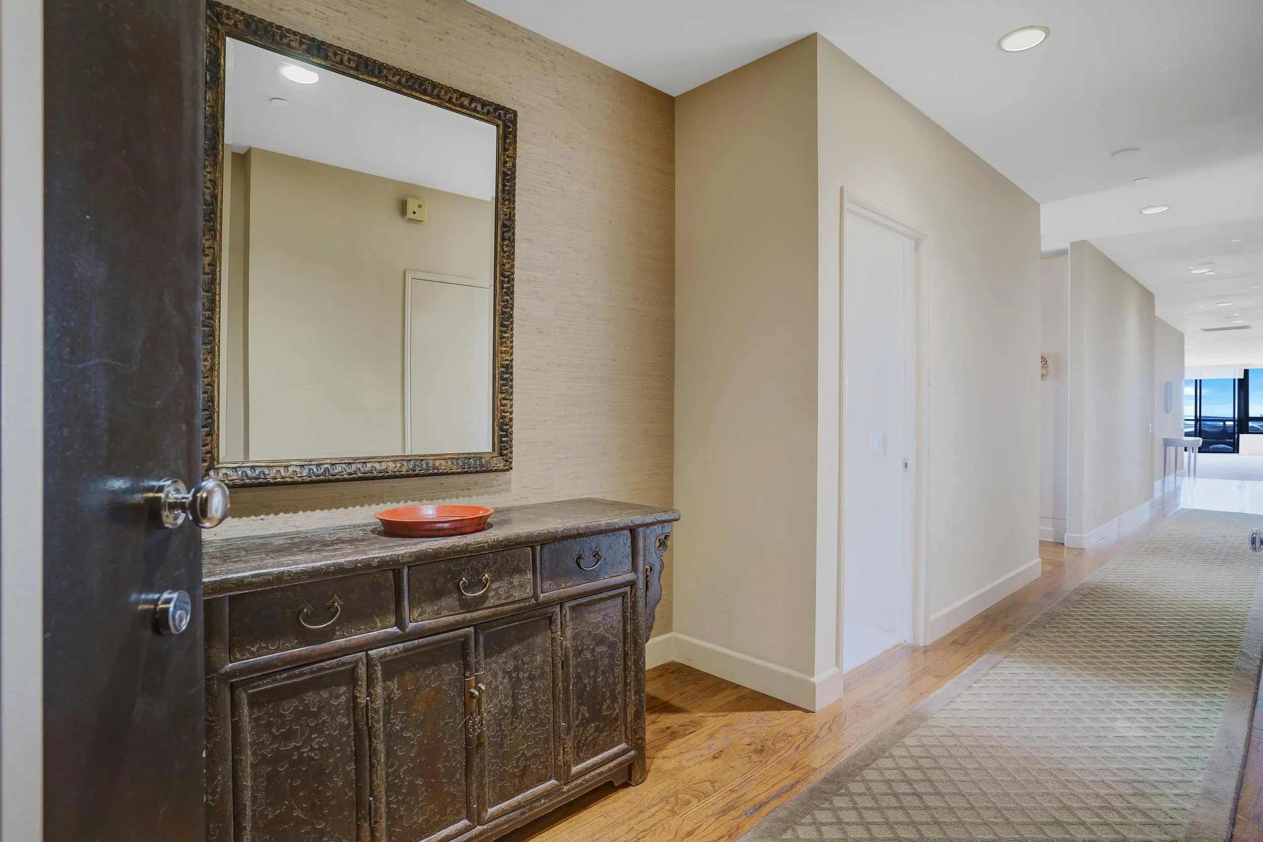 https://cdn.realtyfeed.com/cdn/127/220027444/bb8e656c6a060efe73bd06640ed8c1c7.webp