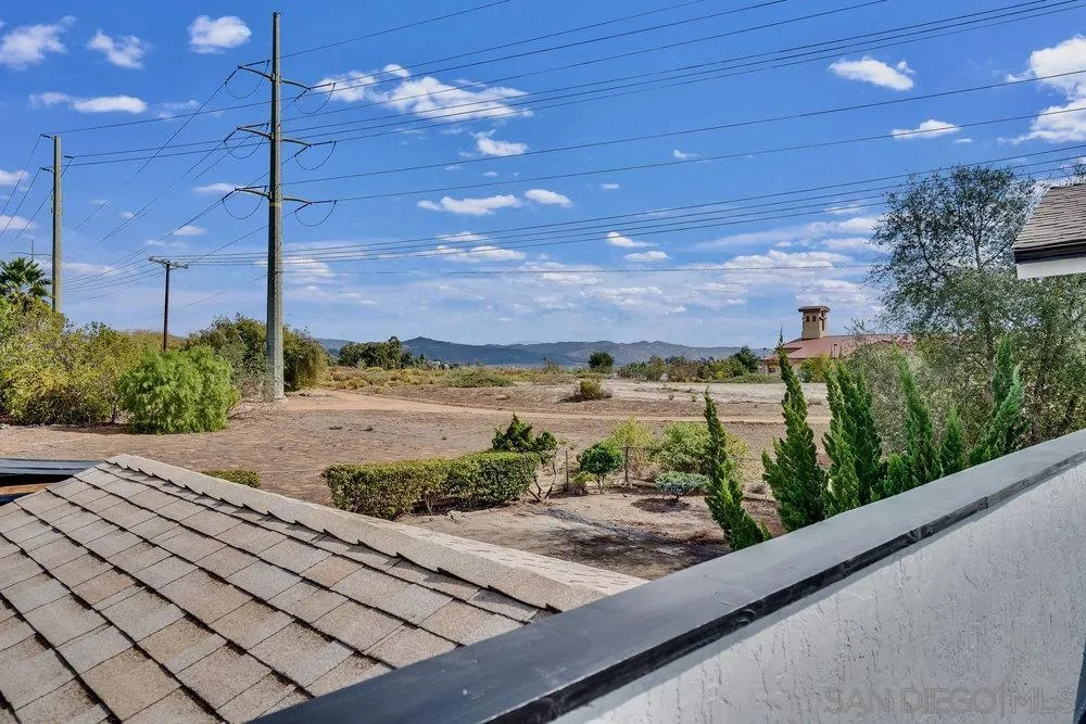 https://cdn.realtyfeed.com/cdn/127/220027535/848978617596ef1f2202a79d1ff0b585.webp