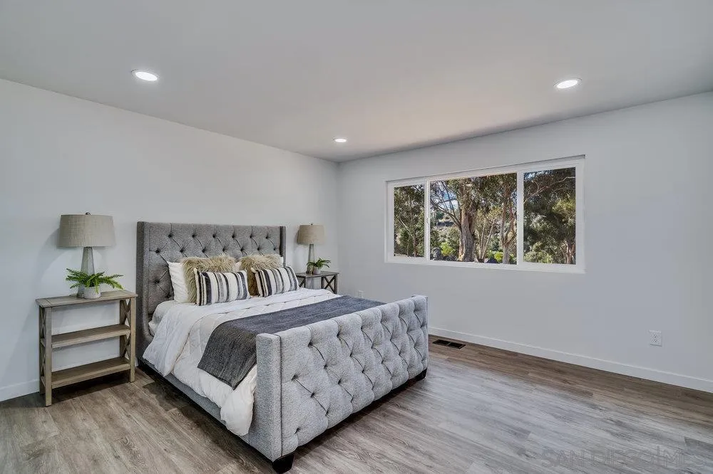 https://cdn.realtyfeed.com/cdn/127/220027535/b2c99c063ea3568c6aff9afe289f915a.webp
