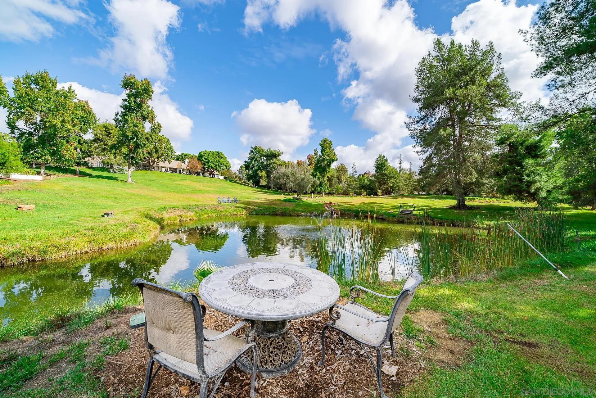 https://cdn.realtyfeed.com/cdn/127/220027540/13ccd38301346a9adda129f1a3f7ad97.webp
