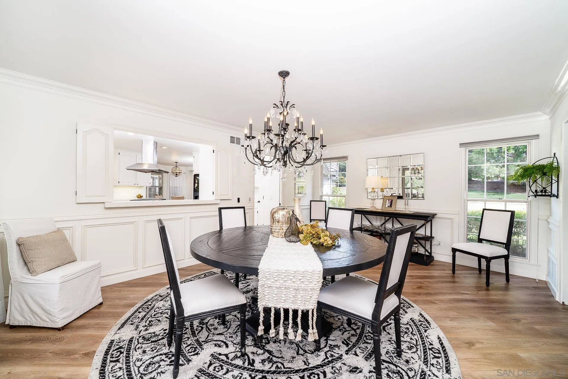 https://cdn.realtyfeed.com/cdn/127/220027540/d0970aae07e6268046cb50a10edc2b75.webp