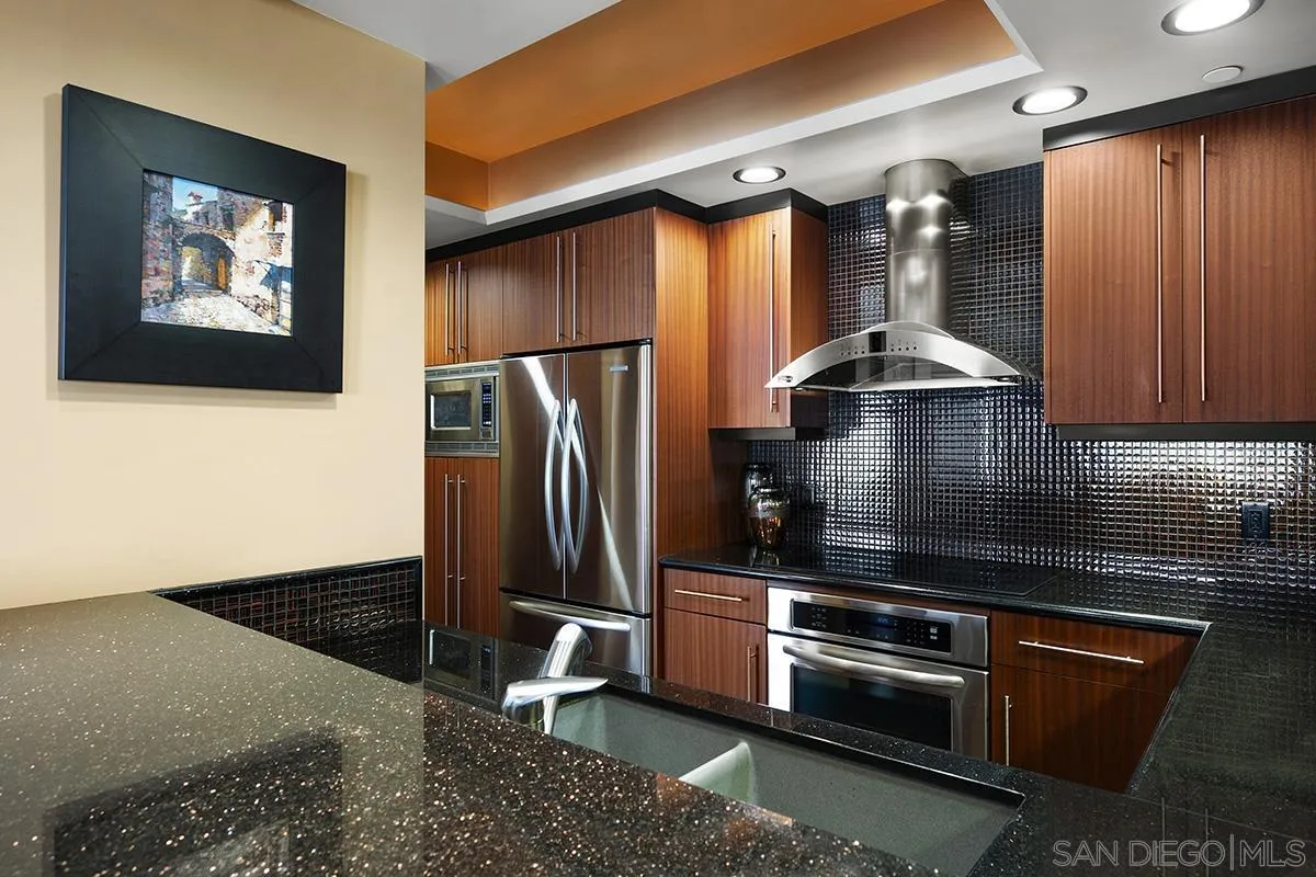 https://cdn.realtyfeed.com/cdn/127/220027598/30347ee7ff518b54eac844949649398c.webp