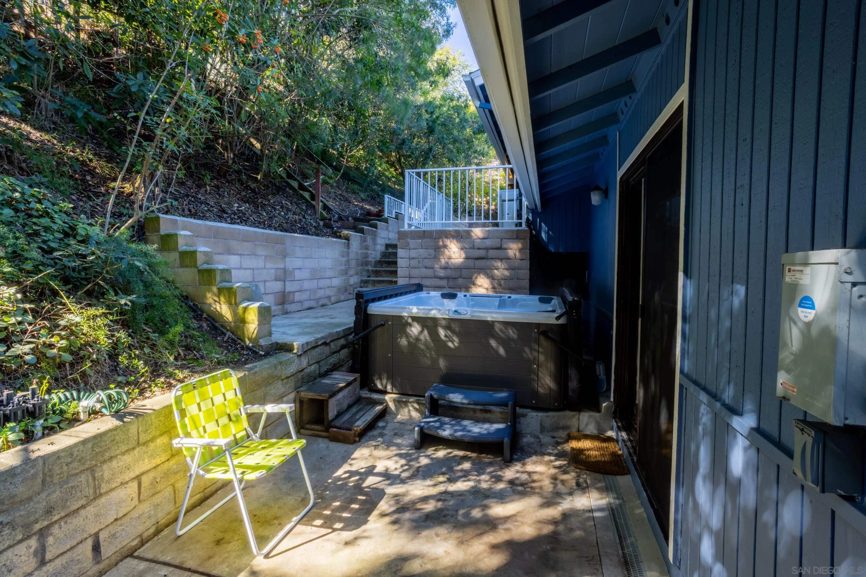 https://cdn.realtyfeed.com/cdn/127/220027635/711e437e409419a7e5b28557fcfbec01.webp