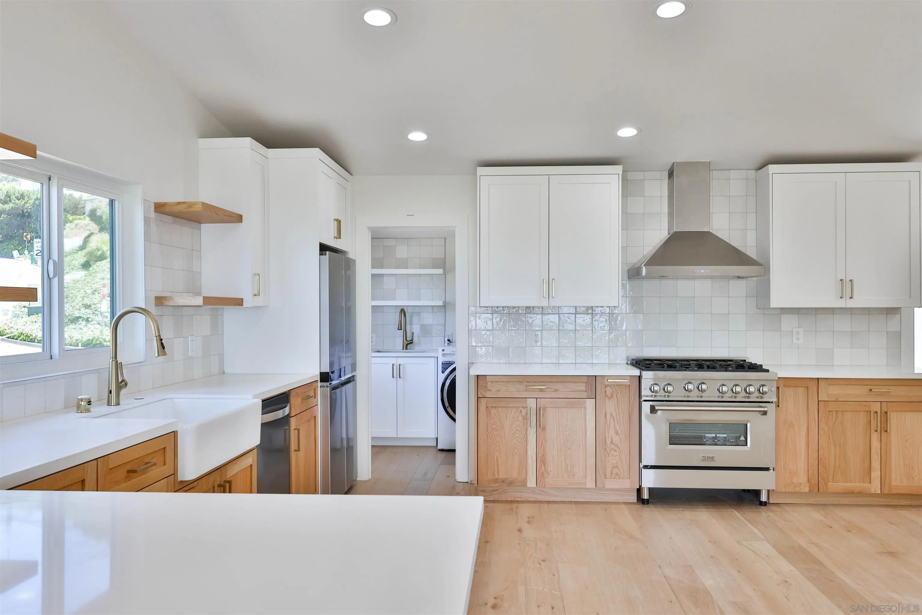 https://cdn.realtyfeed.com/cdn/127/220027850/58c731a301046df2bd87621b05fb354b.webp