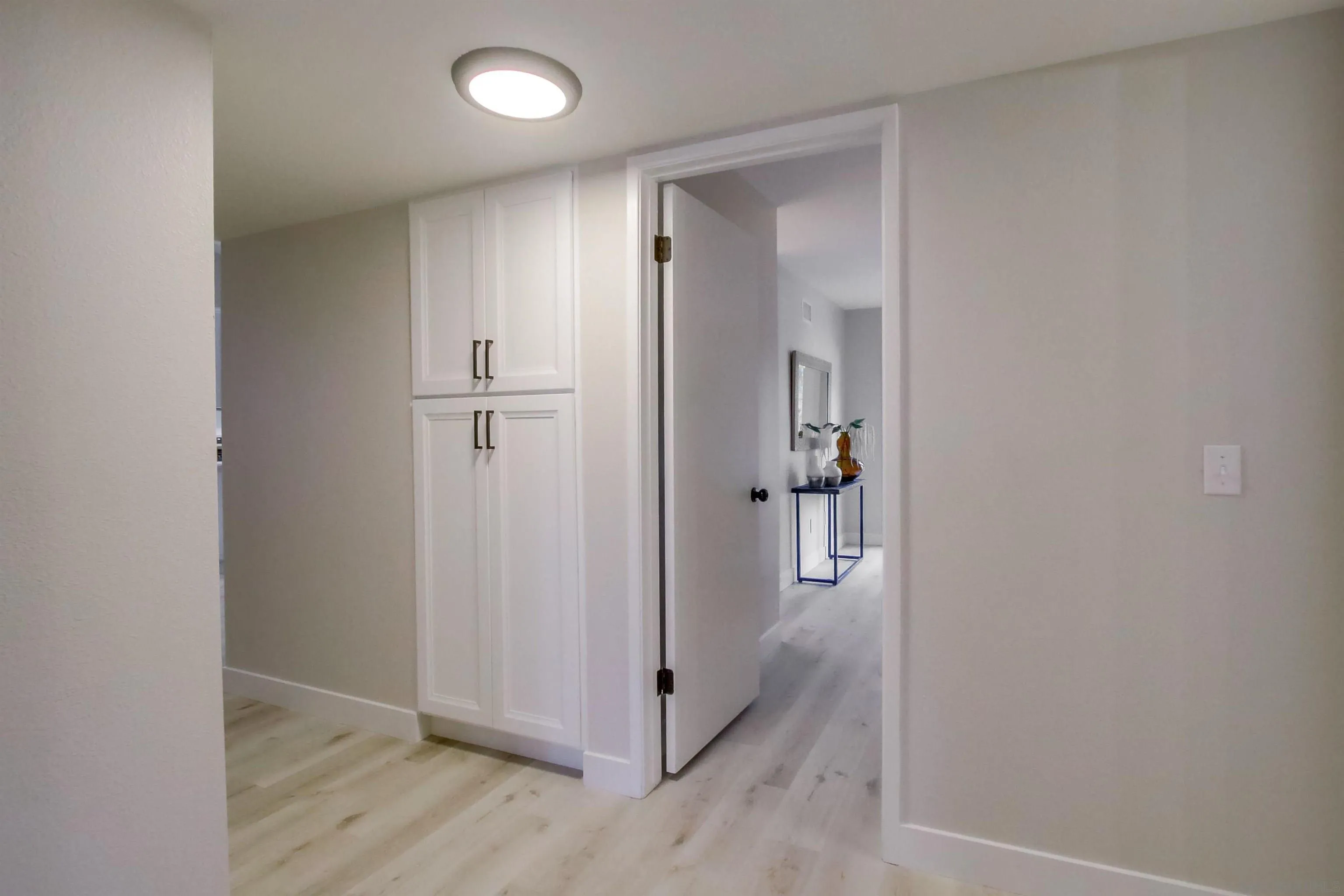 https://cdn.realtyfeed.com/cdn/127/220027860/47b37e03931a78e70589186073b84520.webp