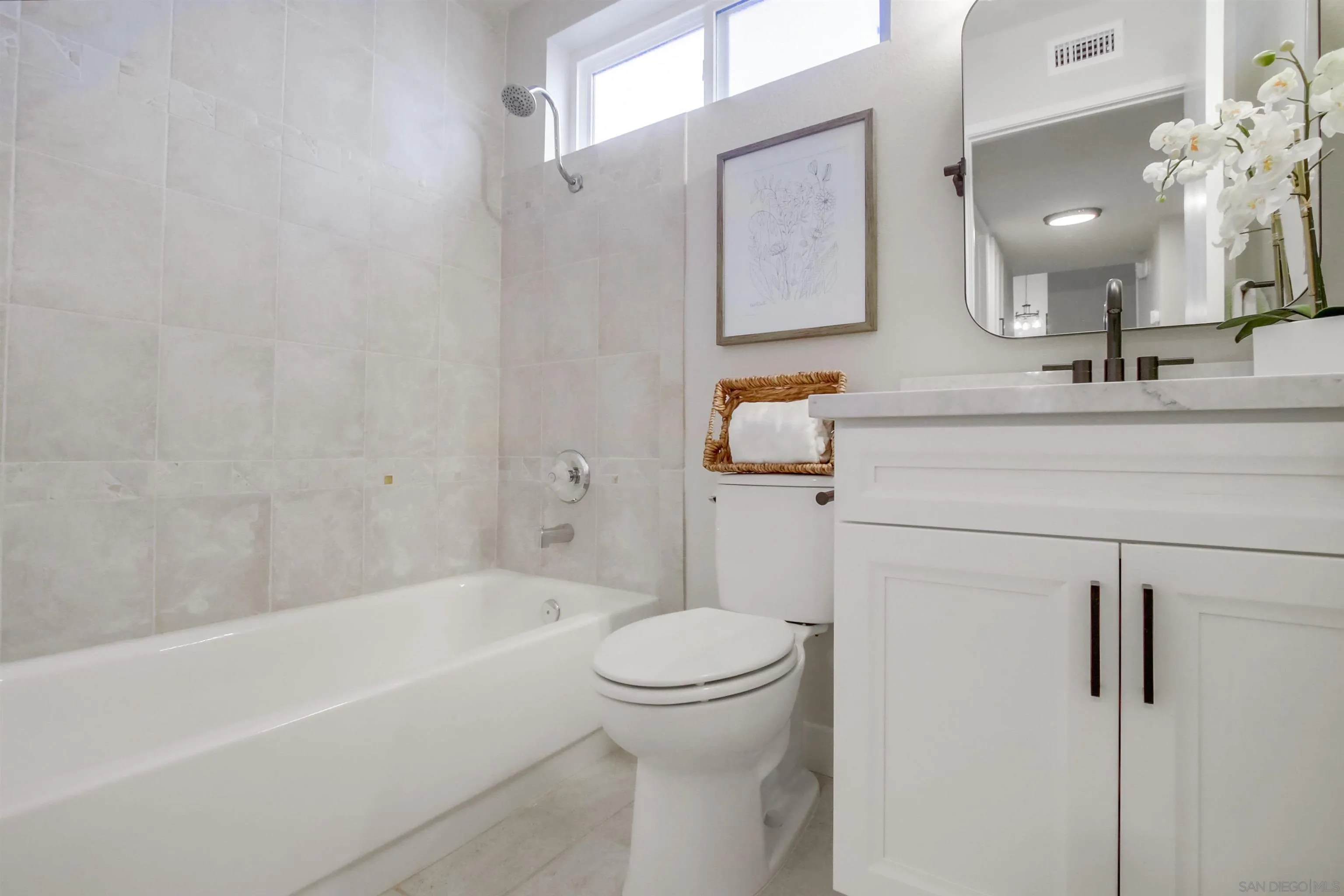 https://cdn.realtyfeed.com/cdn/127/220027860/81116a74bbdac9d713452d26ff61a005.webp