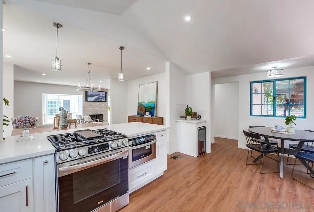 https://cdn.realtyfeed.com/cdn/127/220027935/b1313353875766a133c1c04b466953fd.webp
