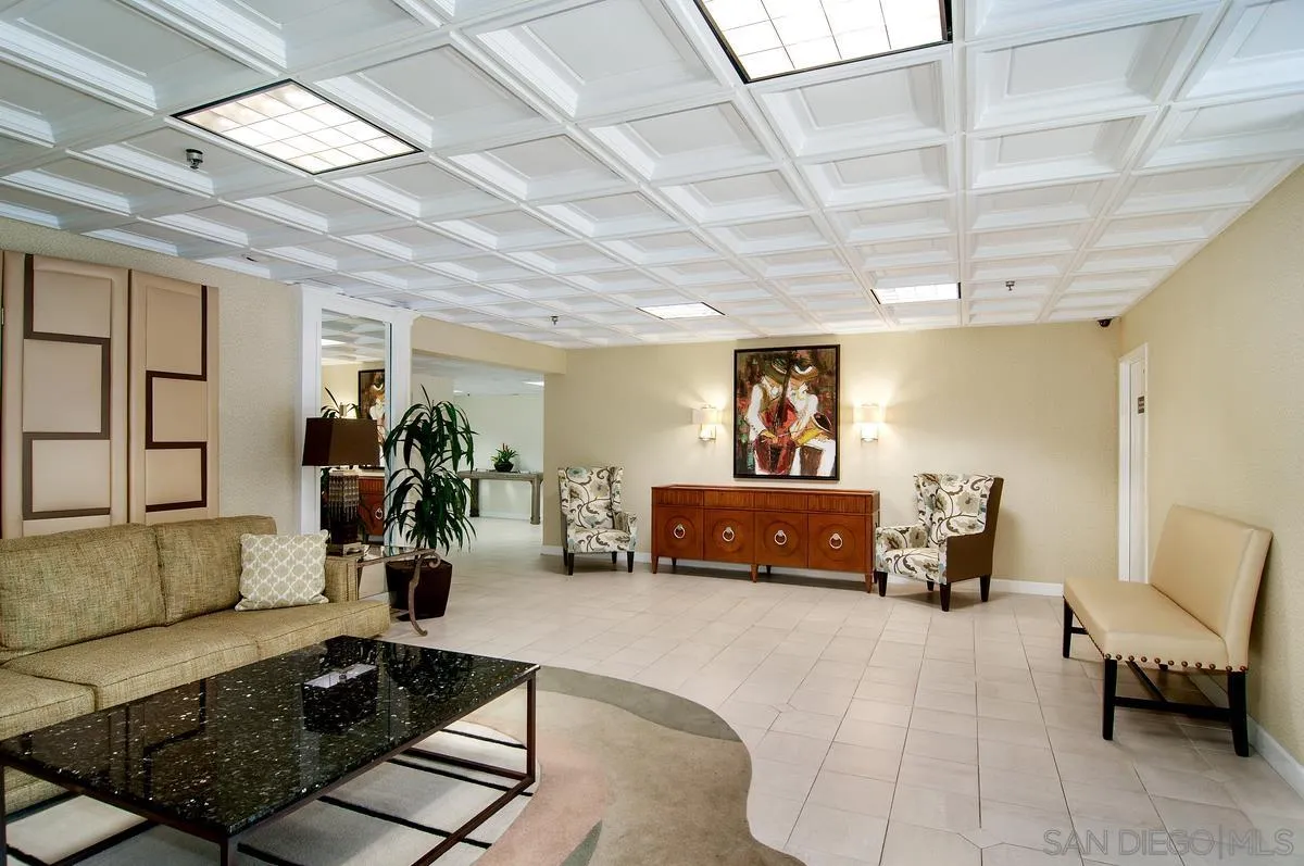 https://cdn.realtyfeed.com/cdn/127/220027939/29526351884315f50cb4a00c5471df0c.webp